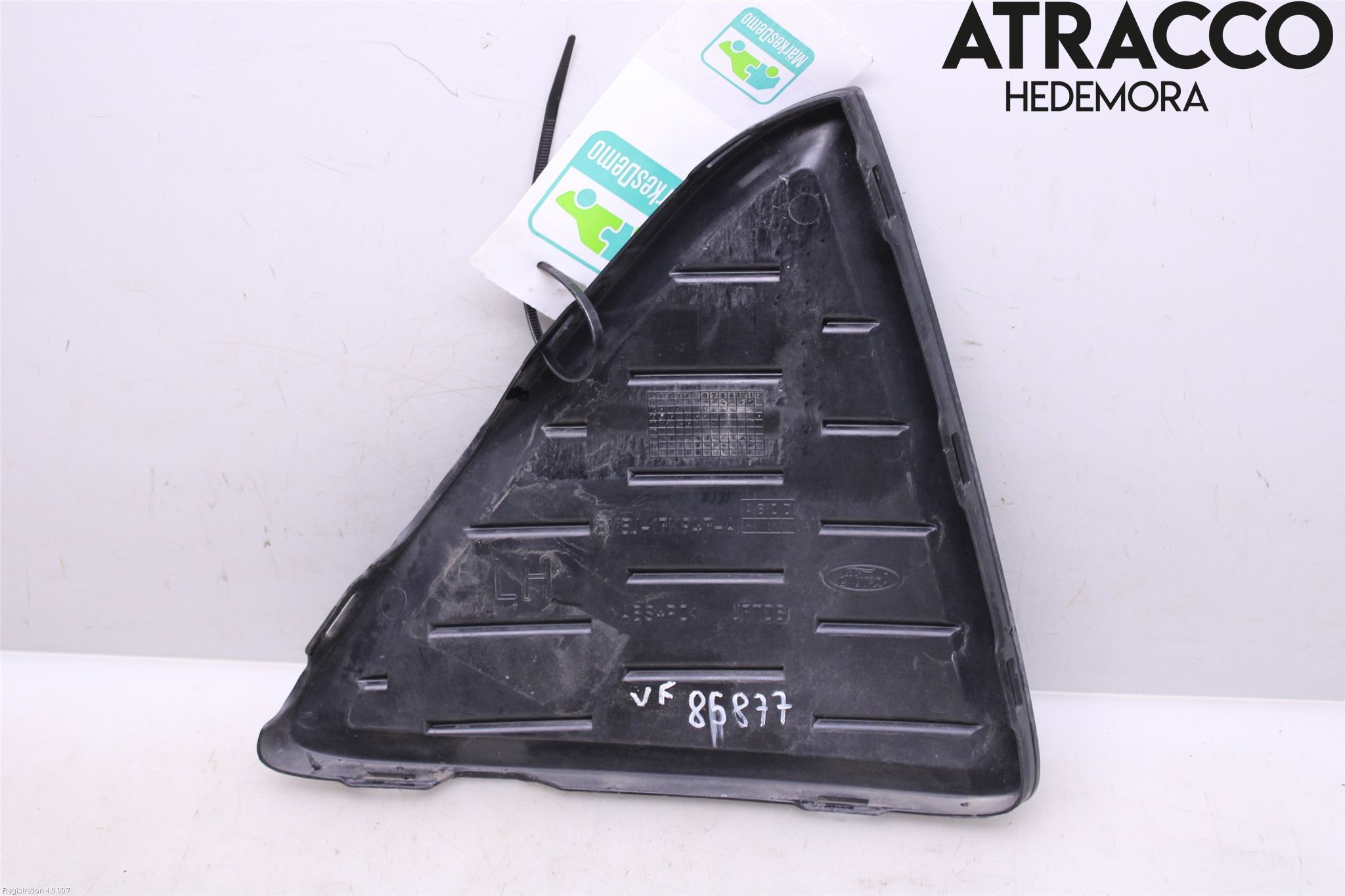 Ford FOCUS 11-14 Grilldel Venstre