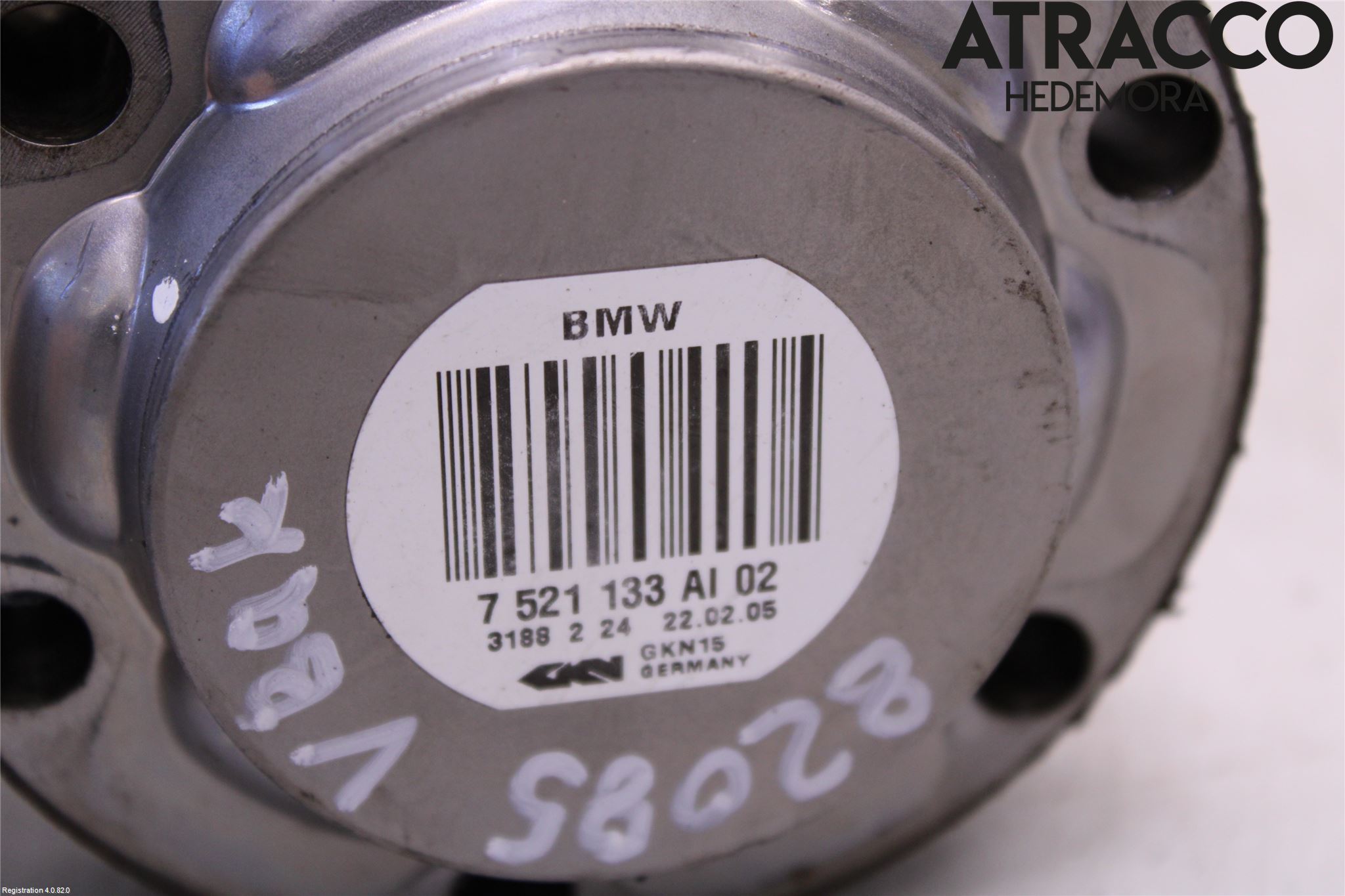 BMW 6 E63/64    02-10 Drivaksel Bak Kompl Venstre