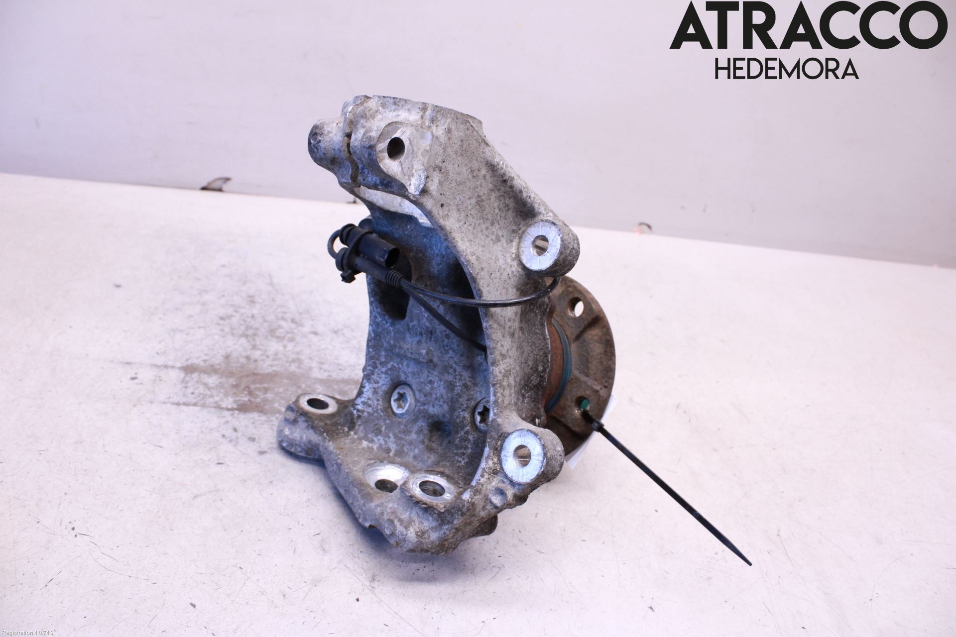 BMW 1 F20/F21 11-19 Spindel Hf