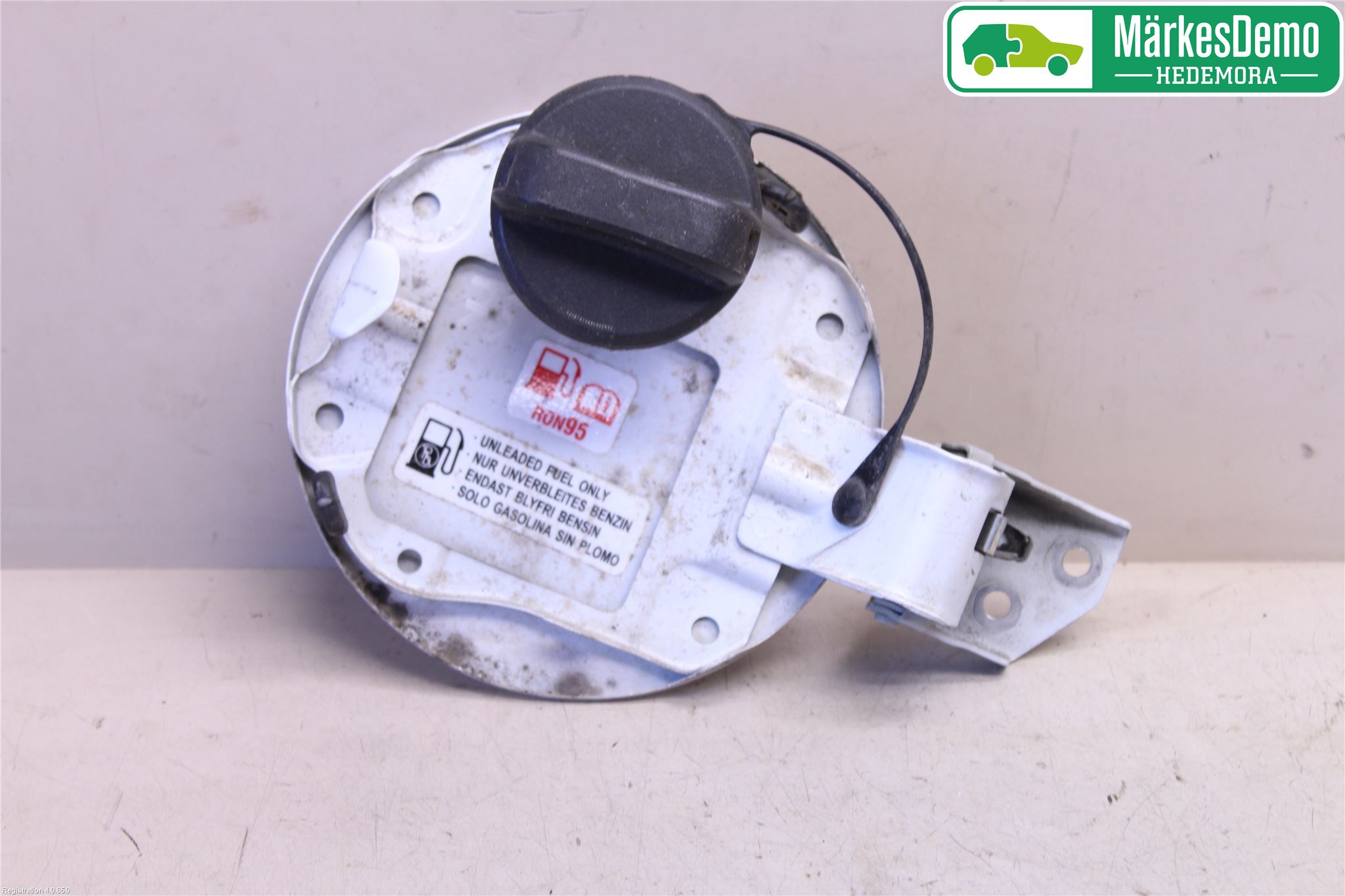 Suzuki SWIFT 11-16 Drivstoff Tankluke