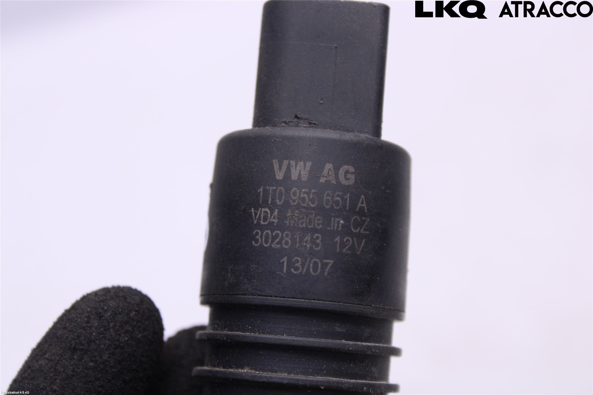 Audi A6/S6     05-11 Spylerpumpe Frontrute