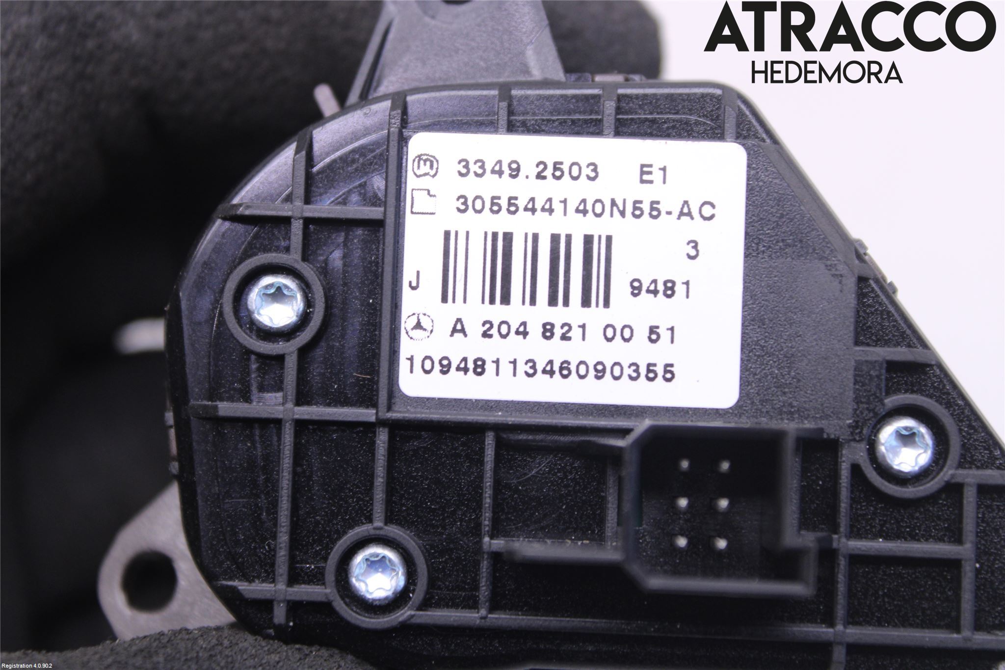 Mercedes-Benz MB C-KLASS (W204) 07-15 Bryter Ratt Radio-Stereo