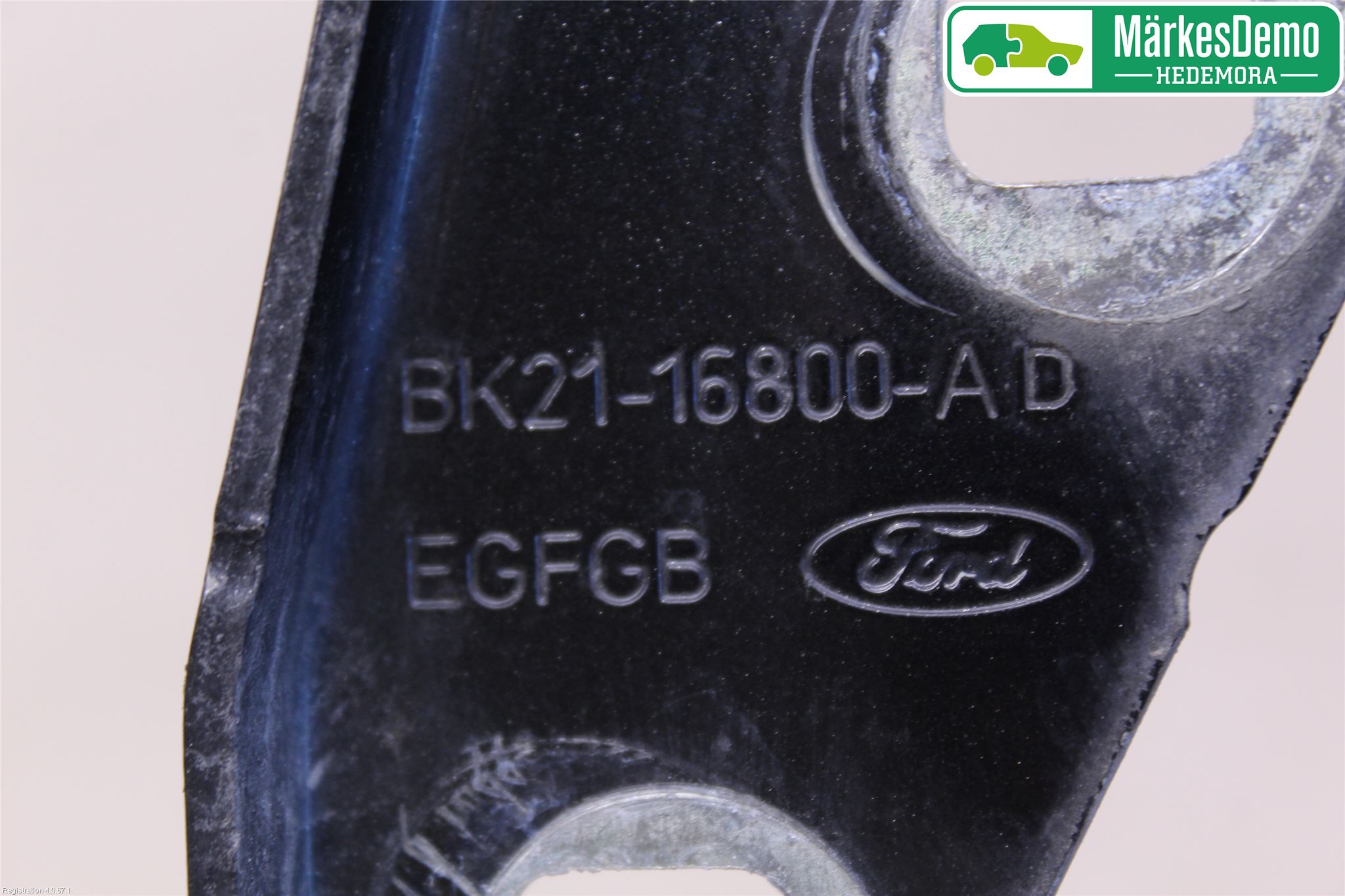 Ford TRANSIT SKÅP/BUSS 14-22 Panser Hengsel - Hengsler