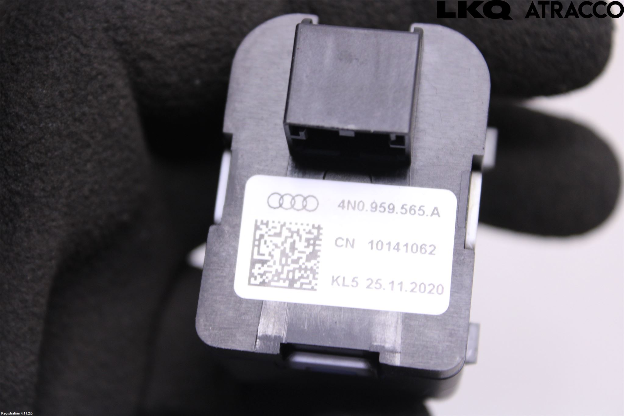 Audi A6 F2/C8 19- Bryter Speil