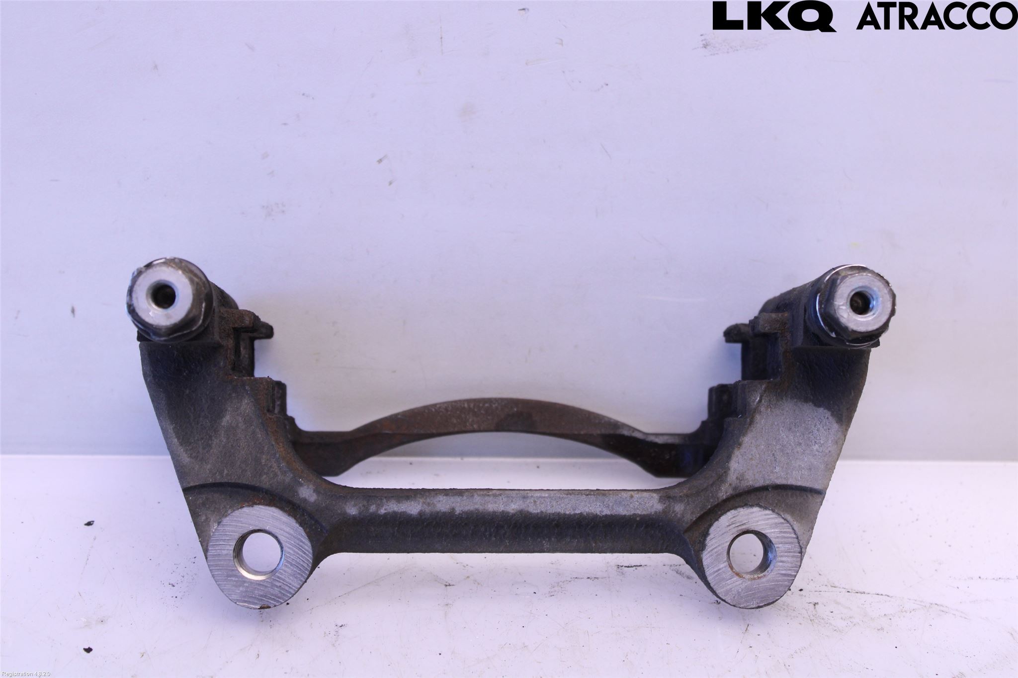 Skoda SUPERB 16-24 Bremsecaliper Feste Holder