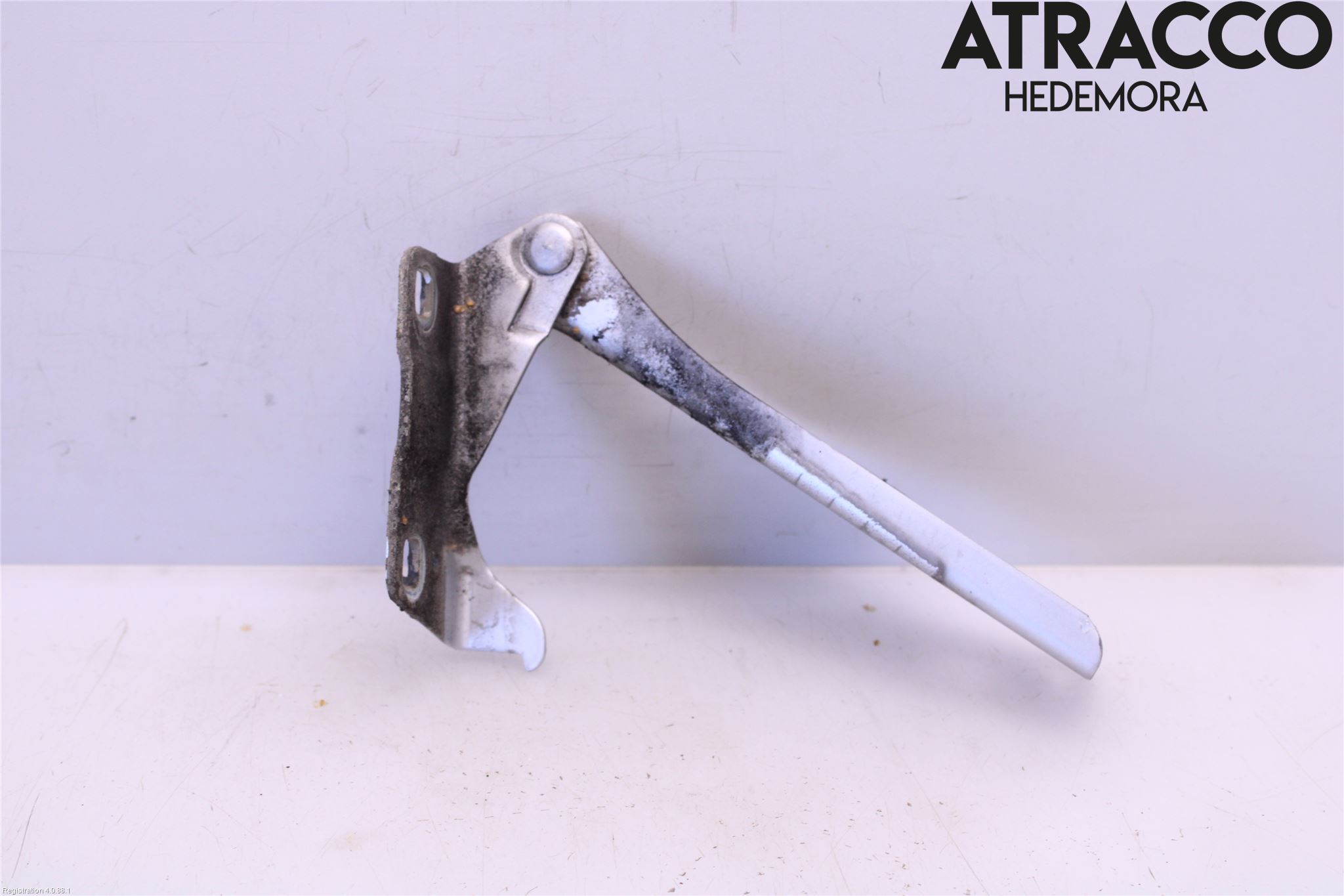 Nissan NAVARA 05-16 Panser Hengsel - Hengsler