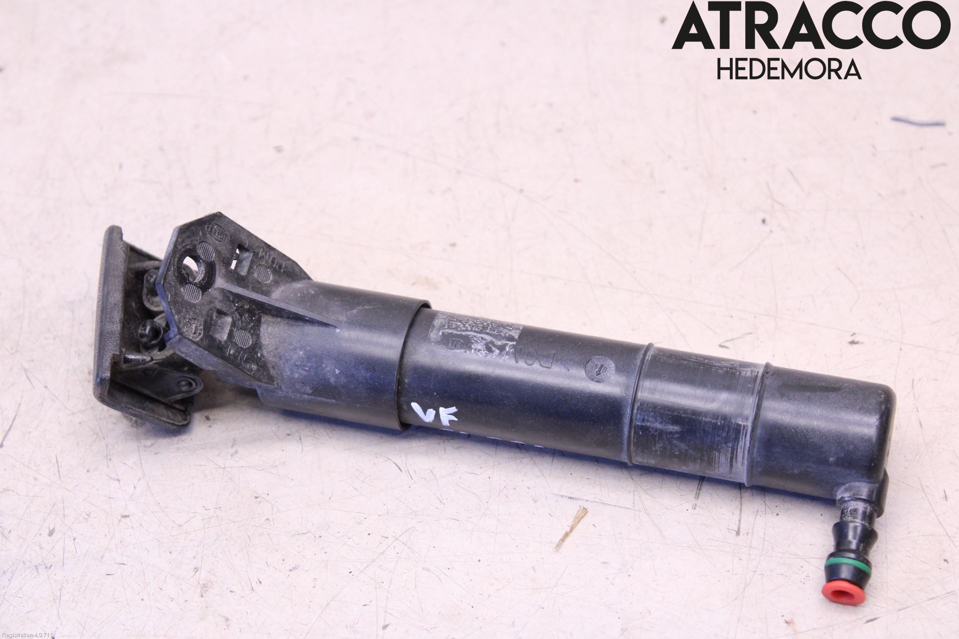 Volkswagen VW GOLF V 04-09 Spylerdyse Frontlykter