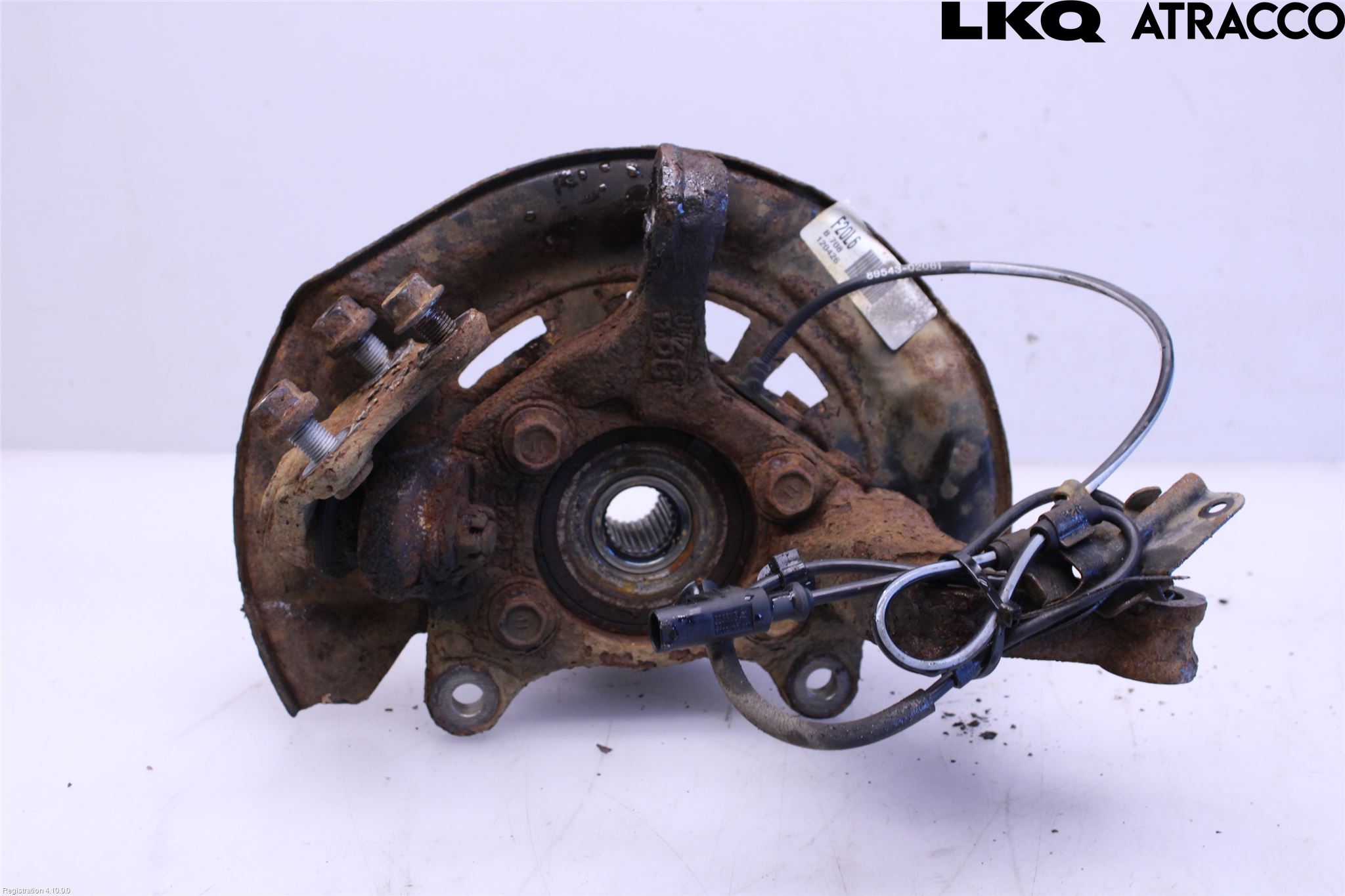 Toyota AVENSIS 09-15 Spindel Vf