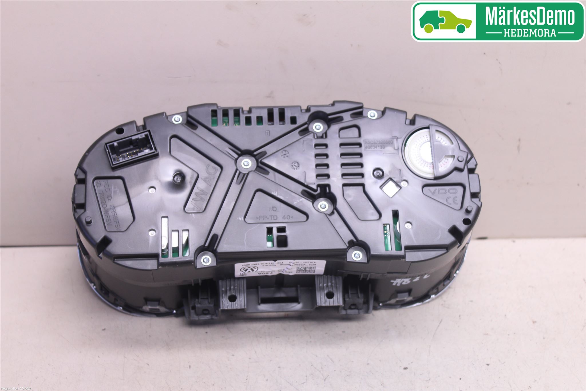 Volkswagen VW POLO 10-17 Instr Kombinert