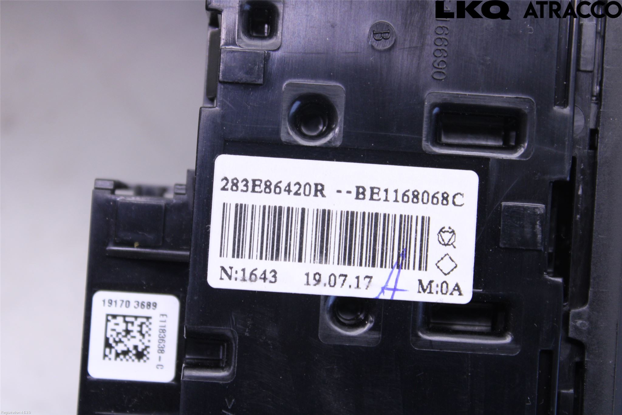 Dacia DUSTER 18-24 Bryter Multifunksjon