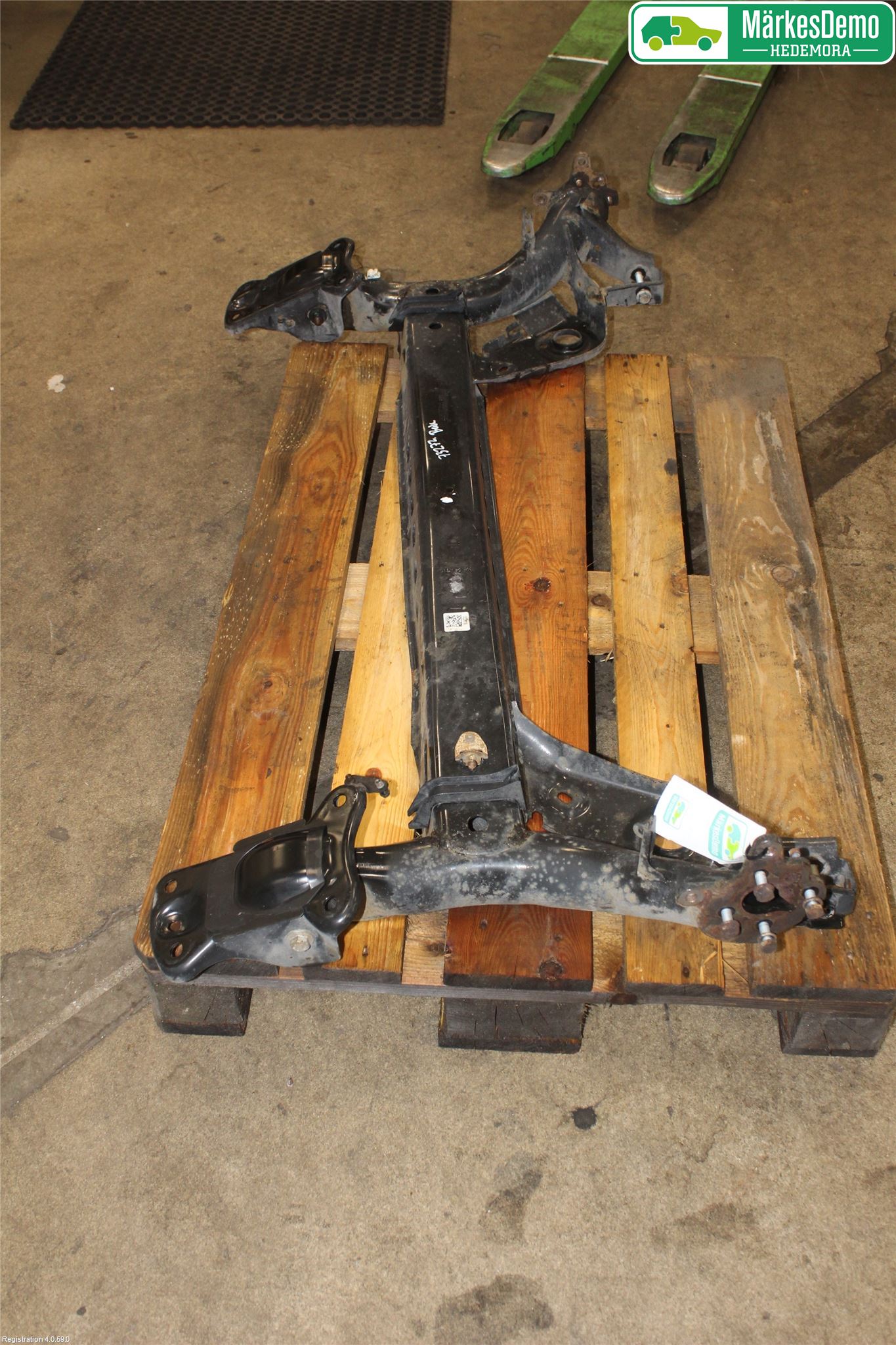 Audi A3/S3 8V 13-20 Bakaksel Feste Travers-Ramme