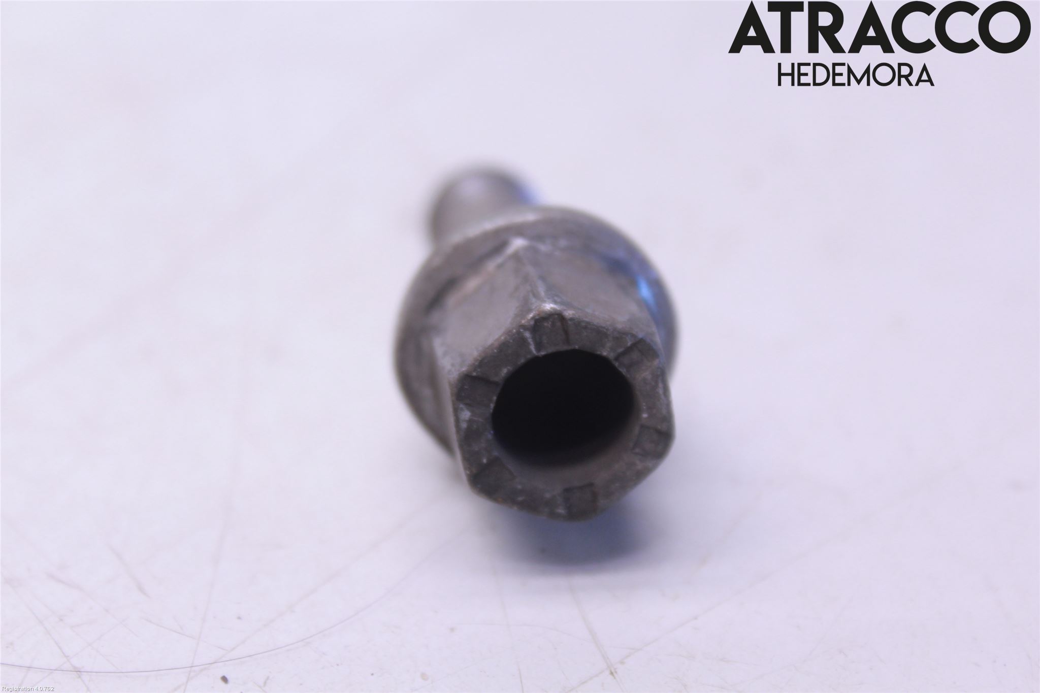 Nissan QASHQAI 14-17 Hjulmutter - Bolt - Sett