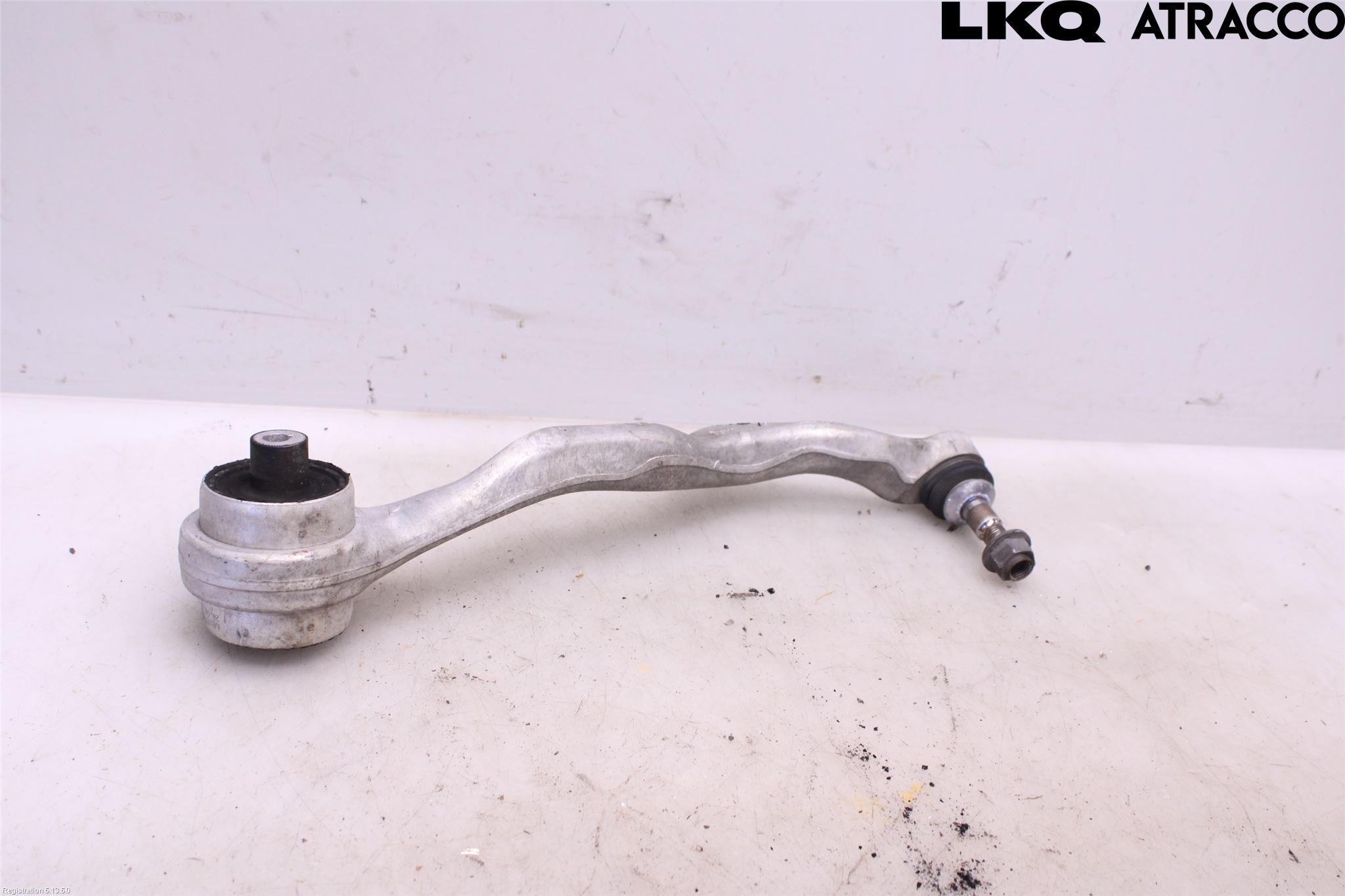 BMW 4 F32/F33/F82/F83 13-20 Bærearm Foran Høyre Nedre