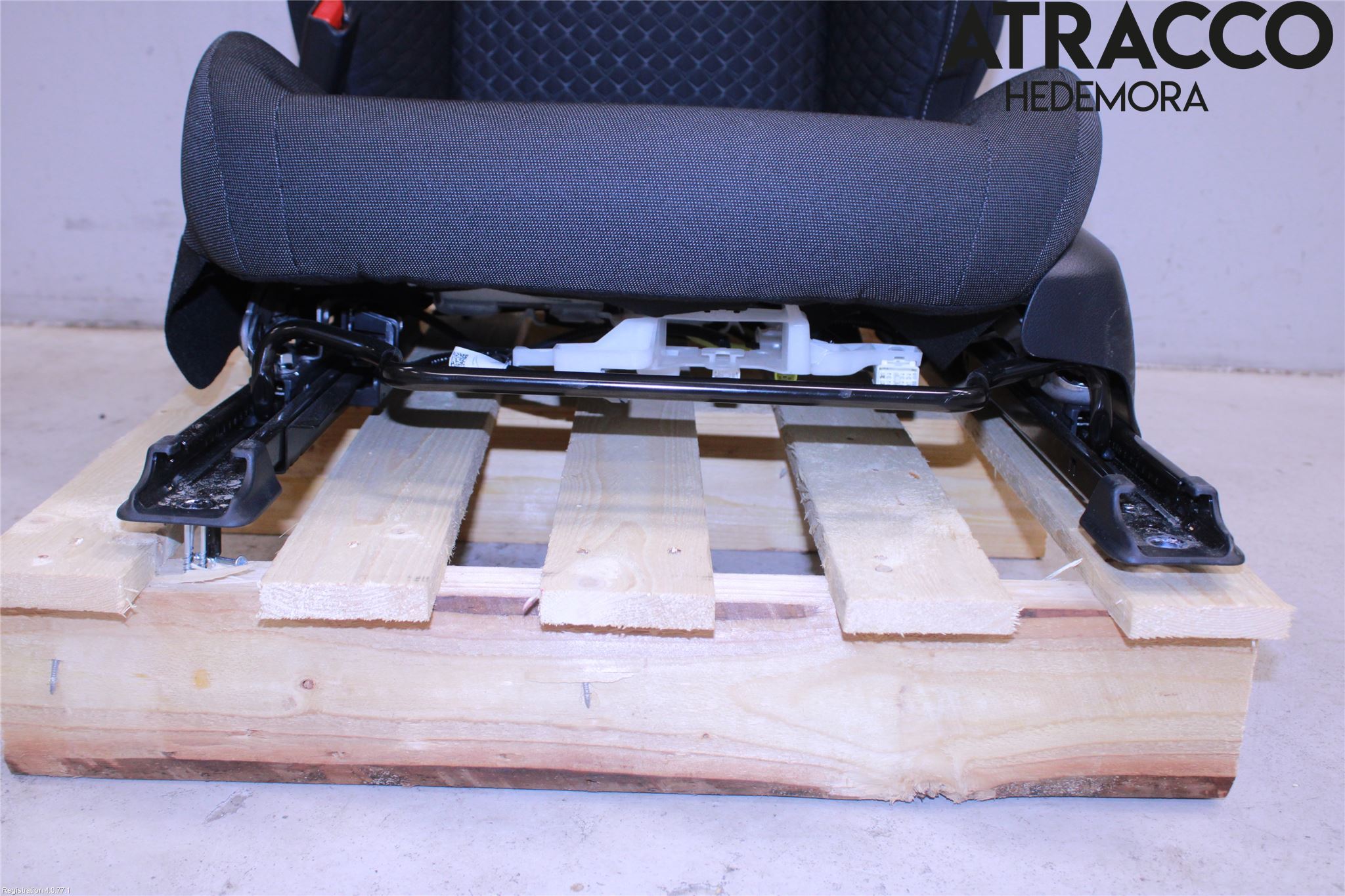 Toyota C-HR 16-23 Innr Sete Foran Venstre