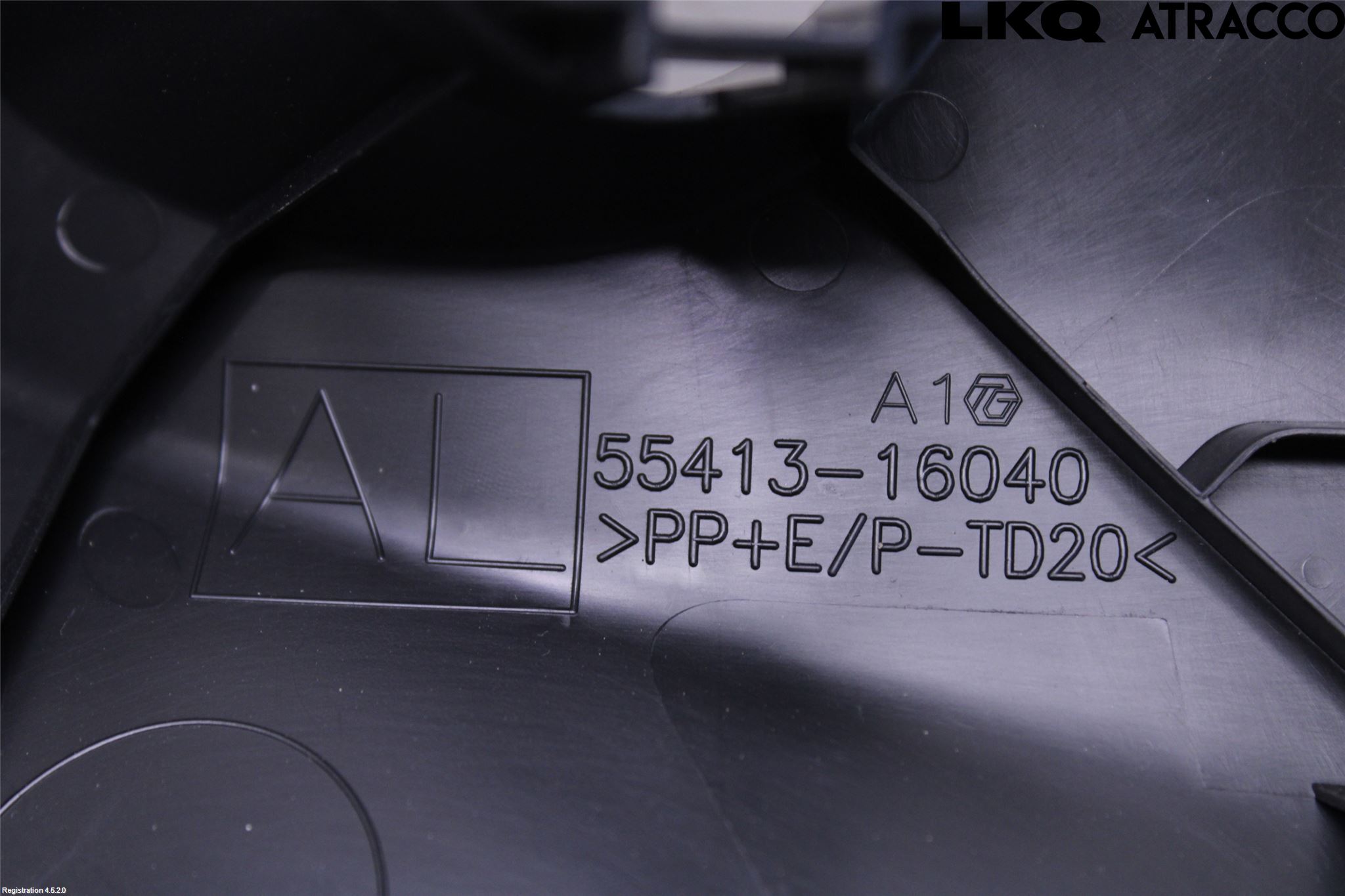 Toyota COROLLA CROSS XG10 22- Innr Dekor Instrbord
