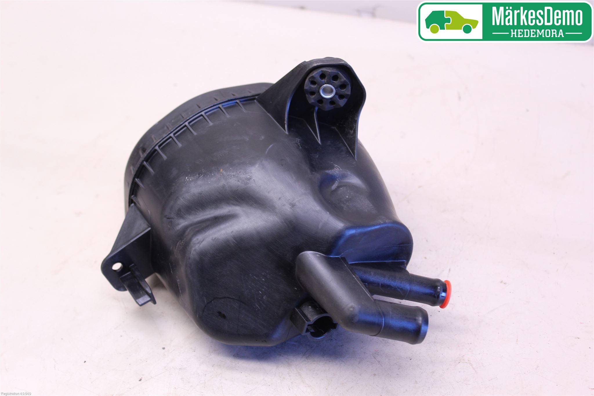 BMW 5 F10/F11/F18 09-17 Servo Oljebeholder