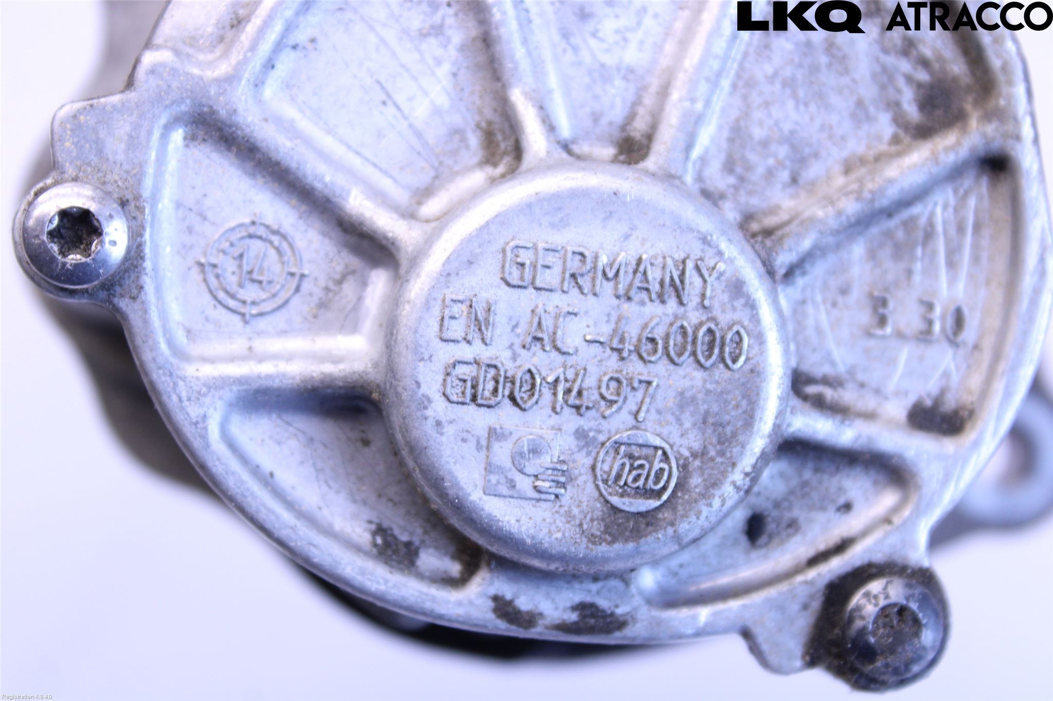 Mercedes-Benz MB E-KLASS (W212) 09-16 Vacuumpumpe