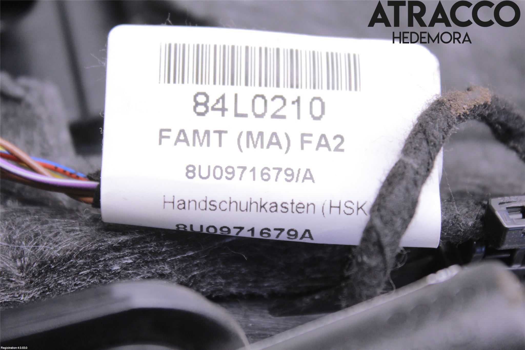 Audi Q3 8U 12-18 Innr Hanskerom