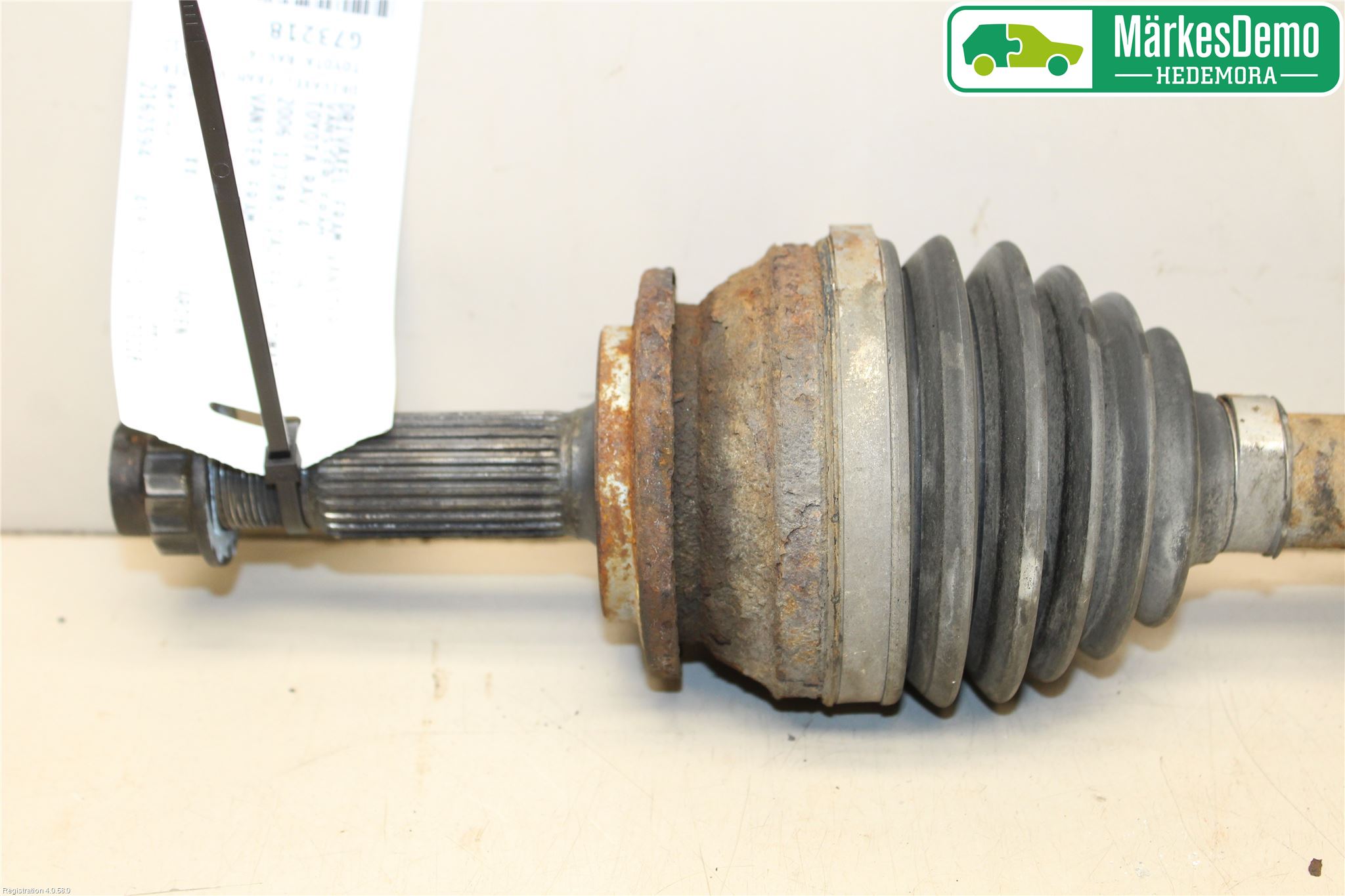 Toyota RAV 4 06-12 Drivaksel Foran Kompl Venstre