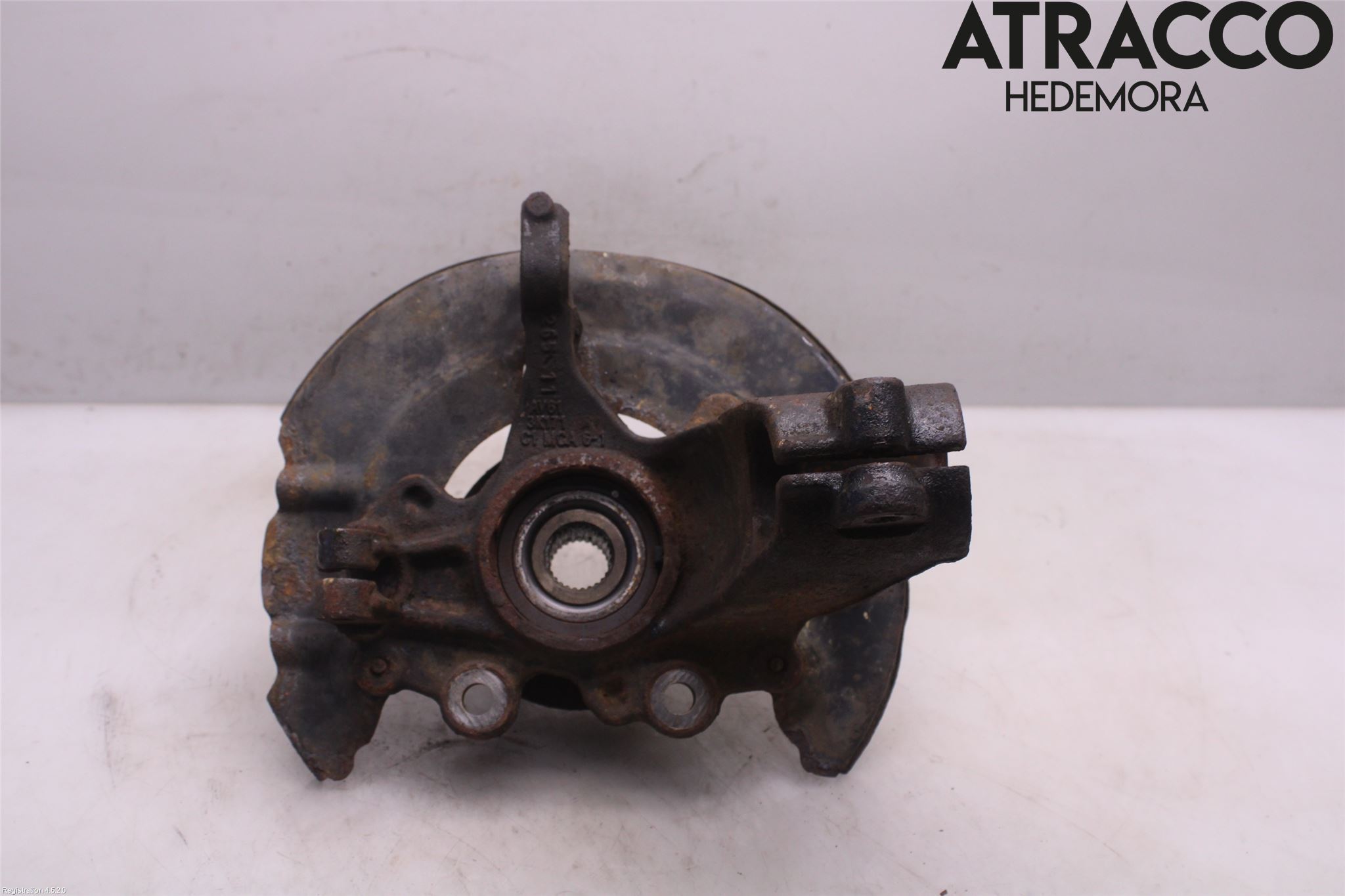 Ford FOCUS 11-14 Spindel Vf