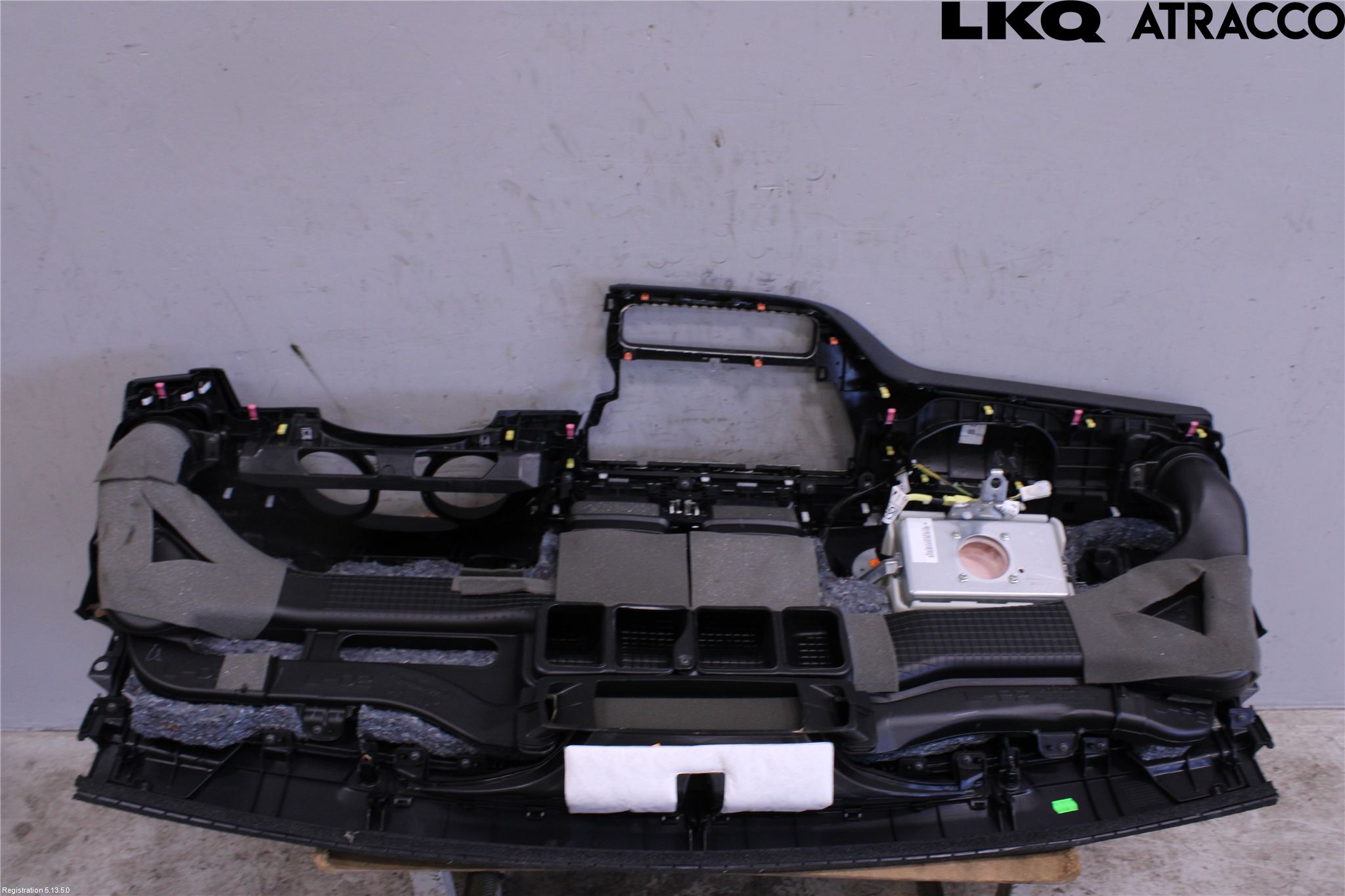 Toyota AURIS 13-19 Dashbord