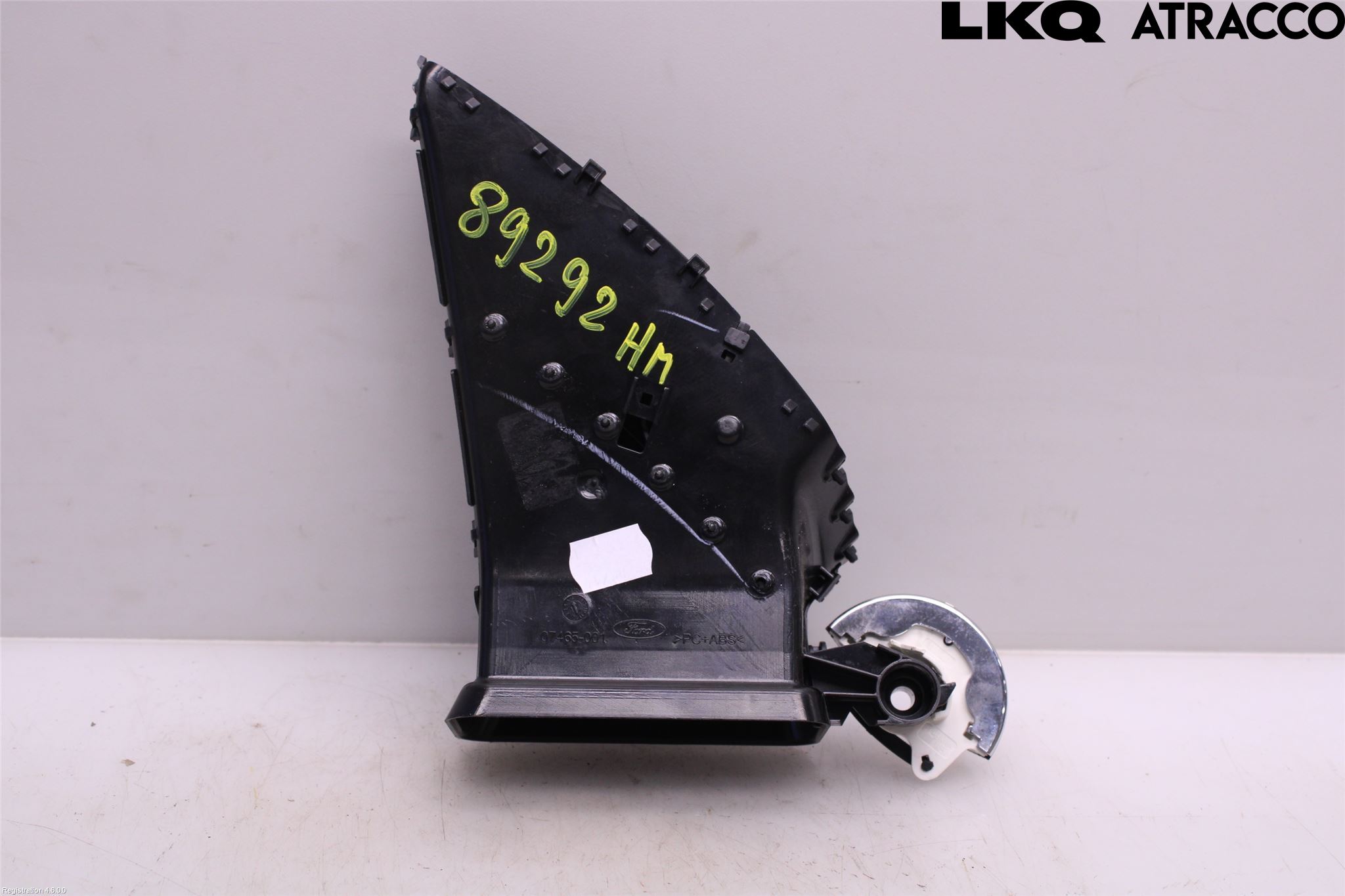 Ford KUGA 13-16 Dashbord Kanal - Dyse