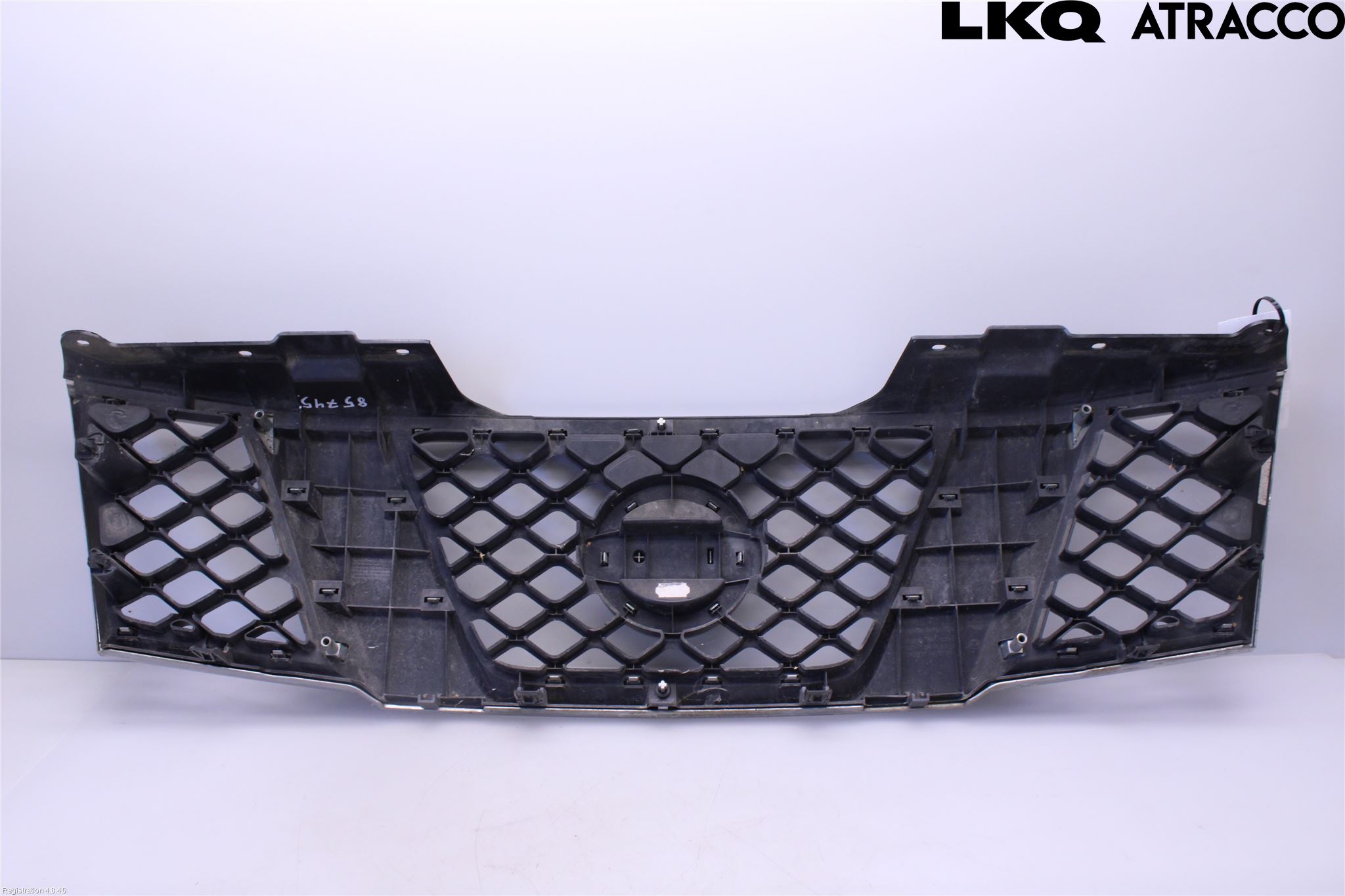 Nissan NAVARA 05-16 Grill Komplett