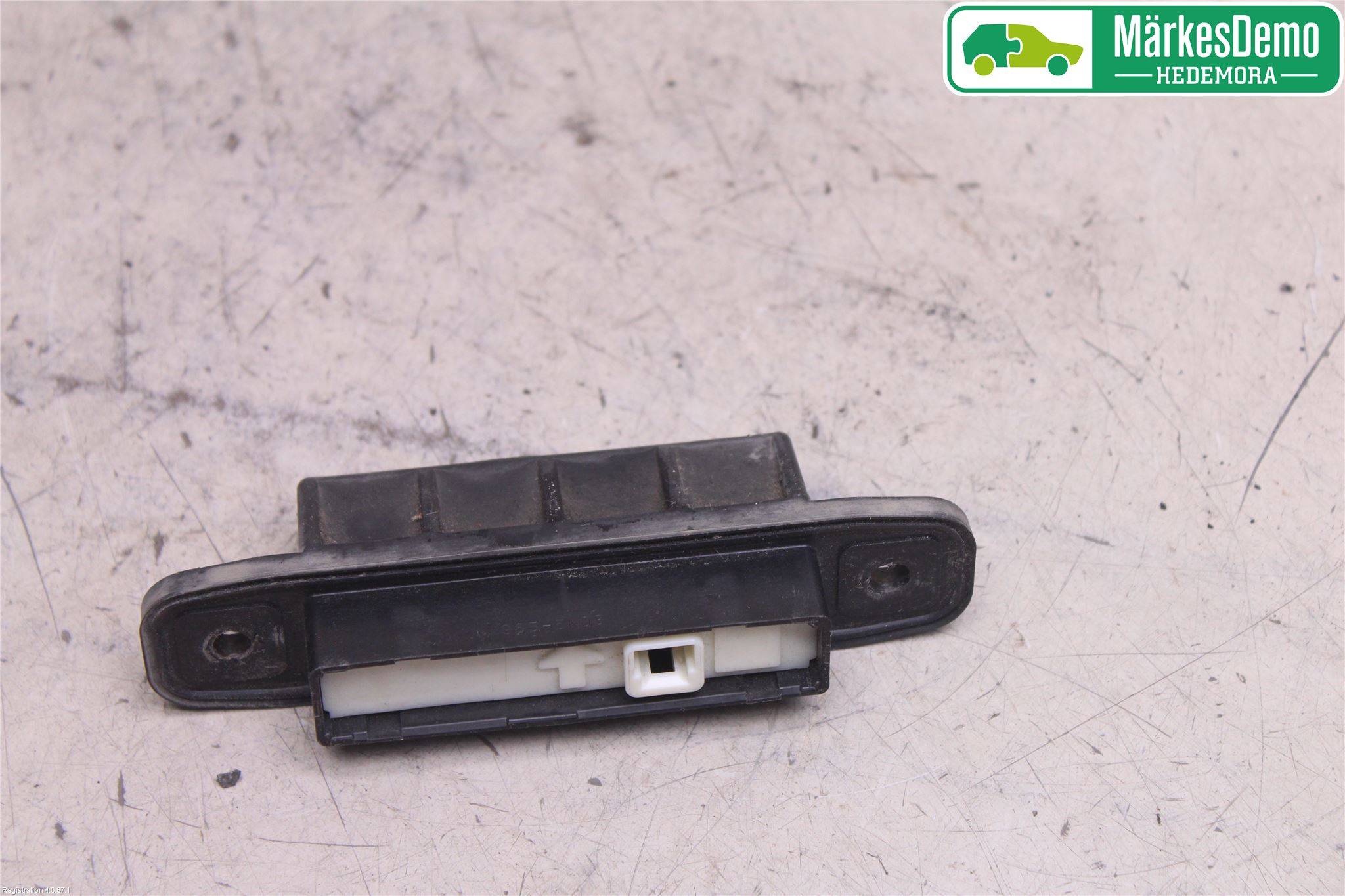 Toyota AVENSIS 09-15 Bakluke Handtak Ytre