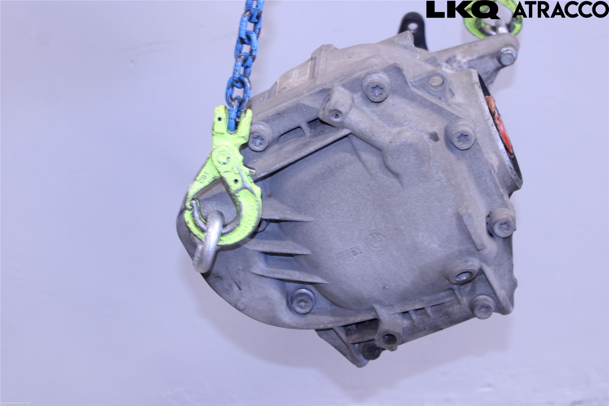 BMW 5 G30/G31/F90 17-23 Bakaksel Kardang Bak -Diff