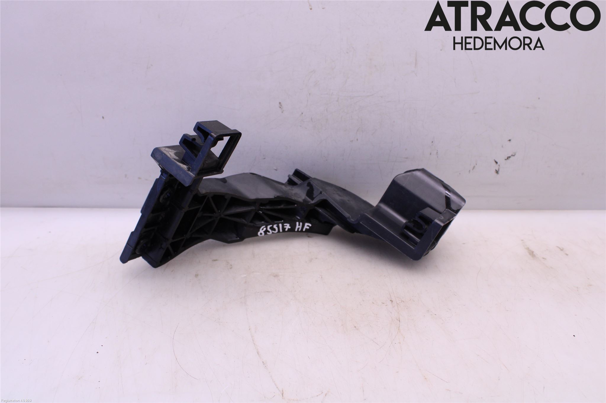 Kia CEED 12-18 Frontlykt Holder-Feste