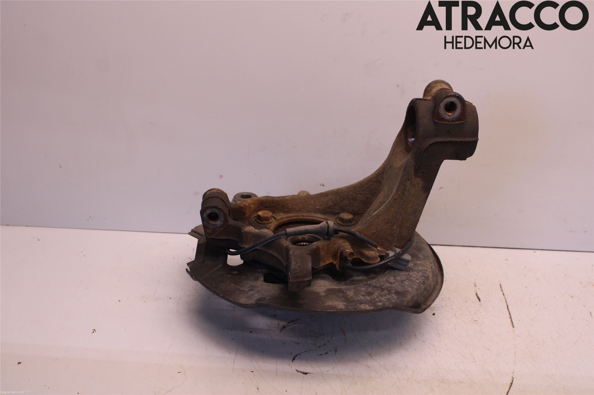 Nissan QASHQAI 14-17 Spindel Hf