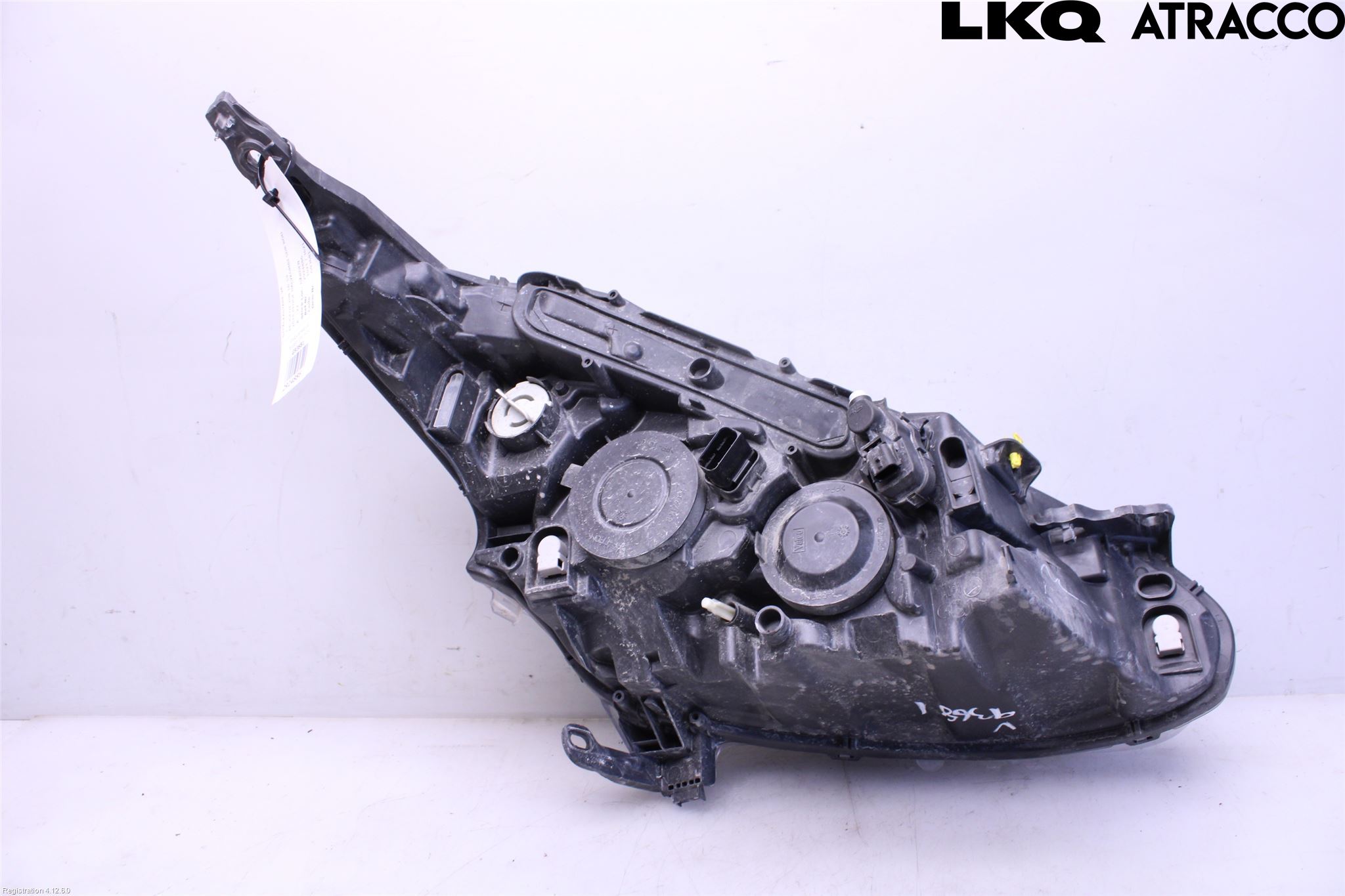 Peugeot PEUGOT 208 16-19 Frontlykt Venstre