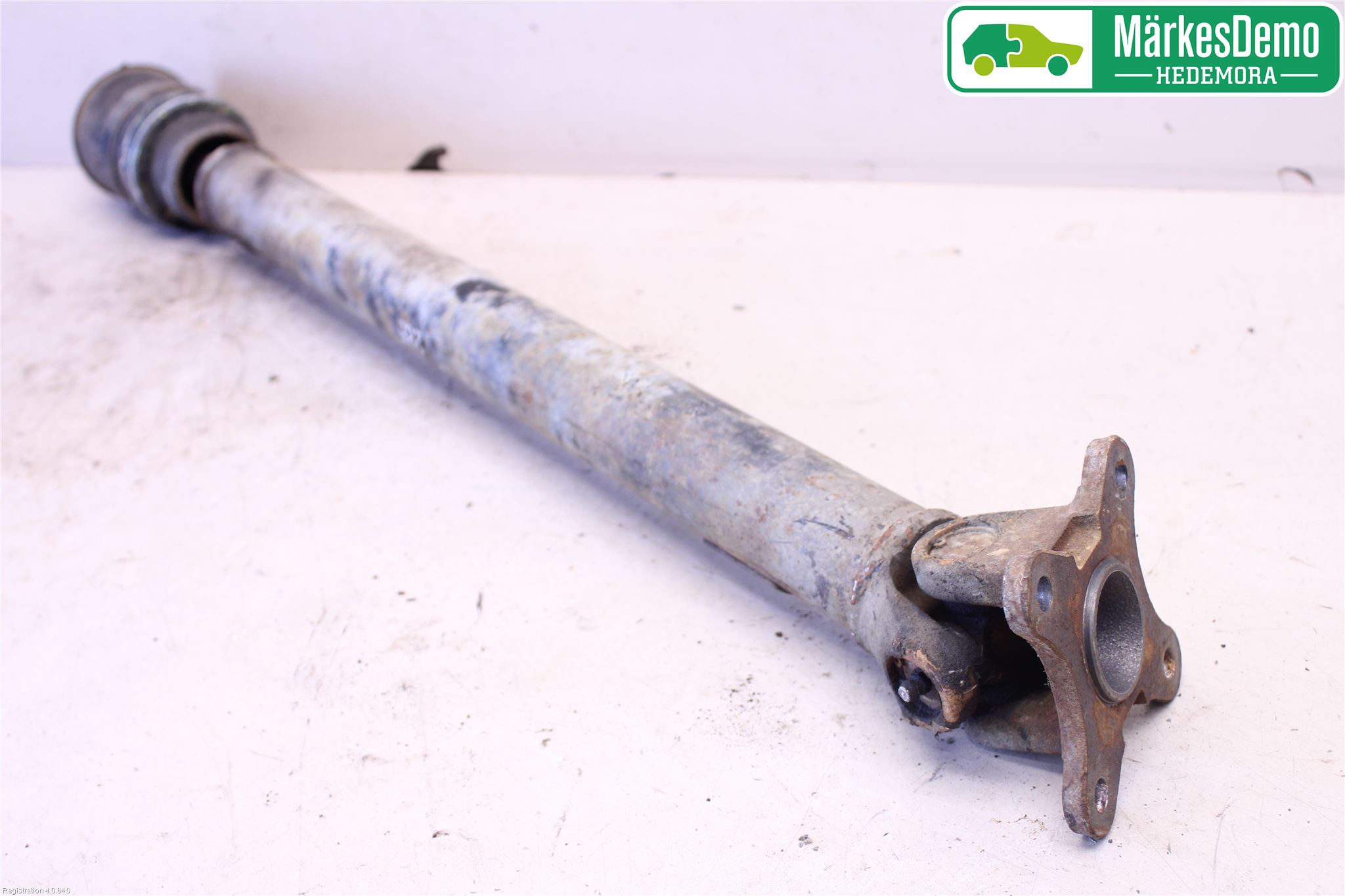 Mitsubishi PAJERO  99-06 Mellomaksel Fremre