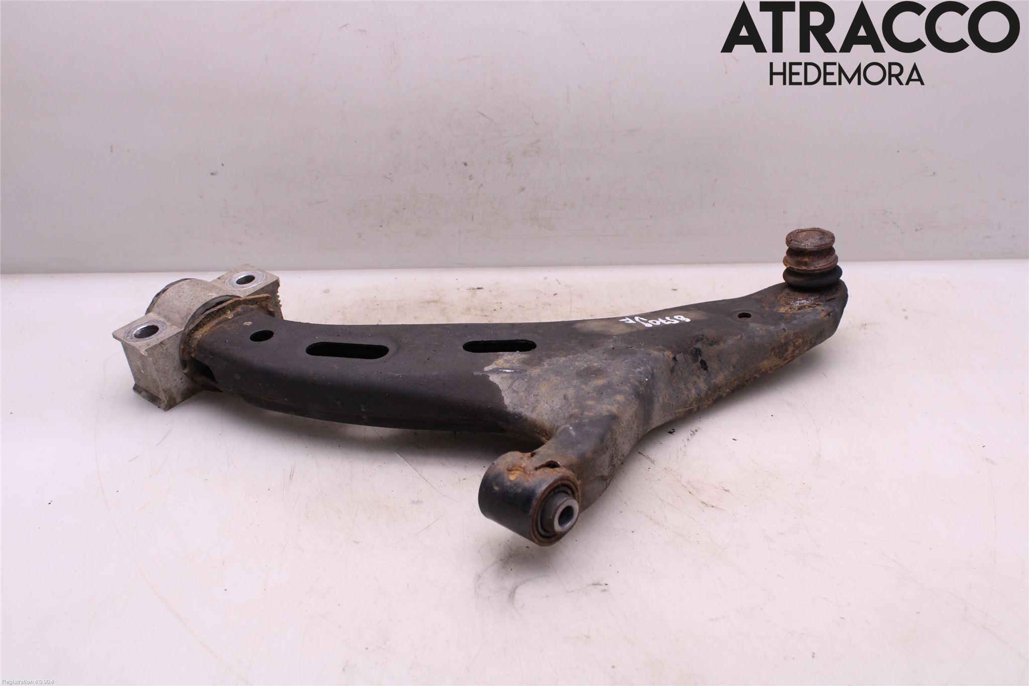 Subaru OUTBACK 15-20 Bærearm Foran Venstre Nedre