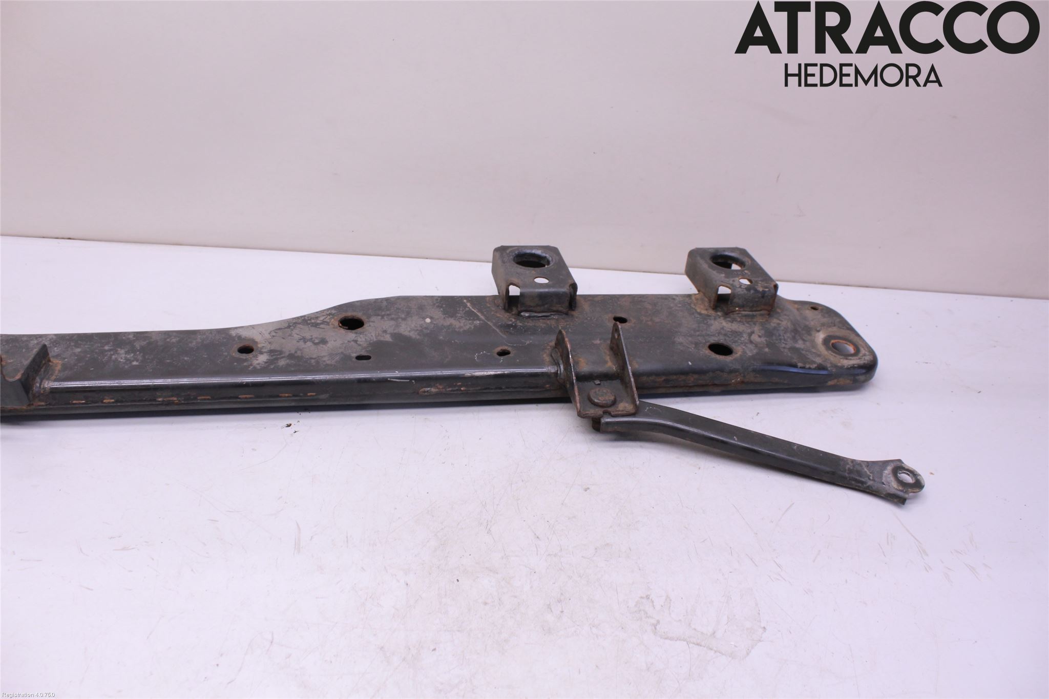 Nissan QASHQAI 14-17 Radiator Feste - Ramme - Bjelk