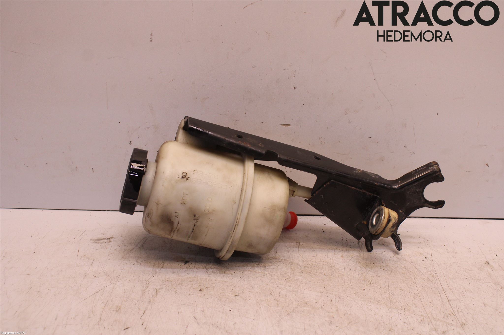 Nissan NAVARA 05-16 Servo Oljebeholder