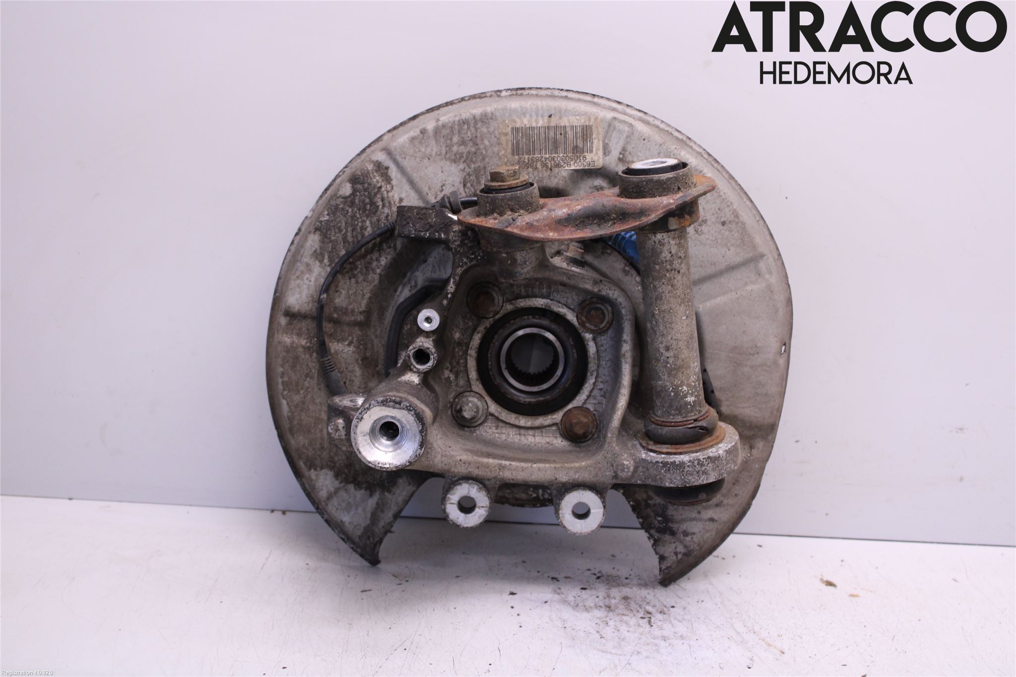 BMW 6 E63/64    02-10 Spindel Vb