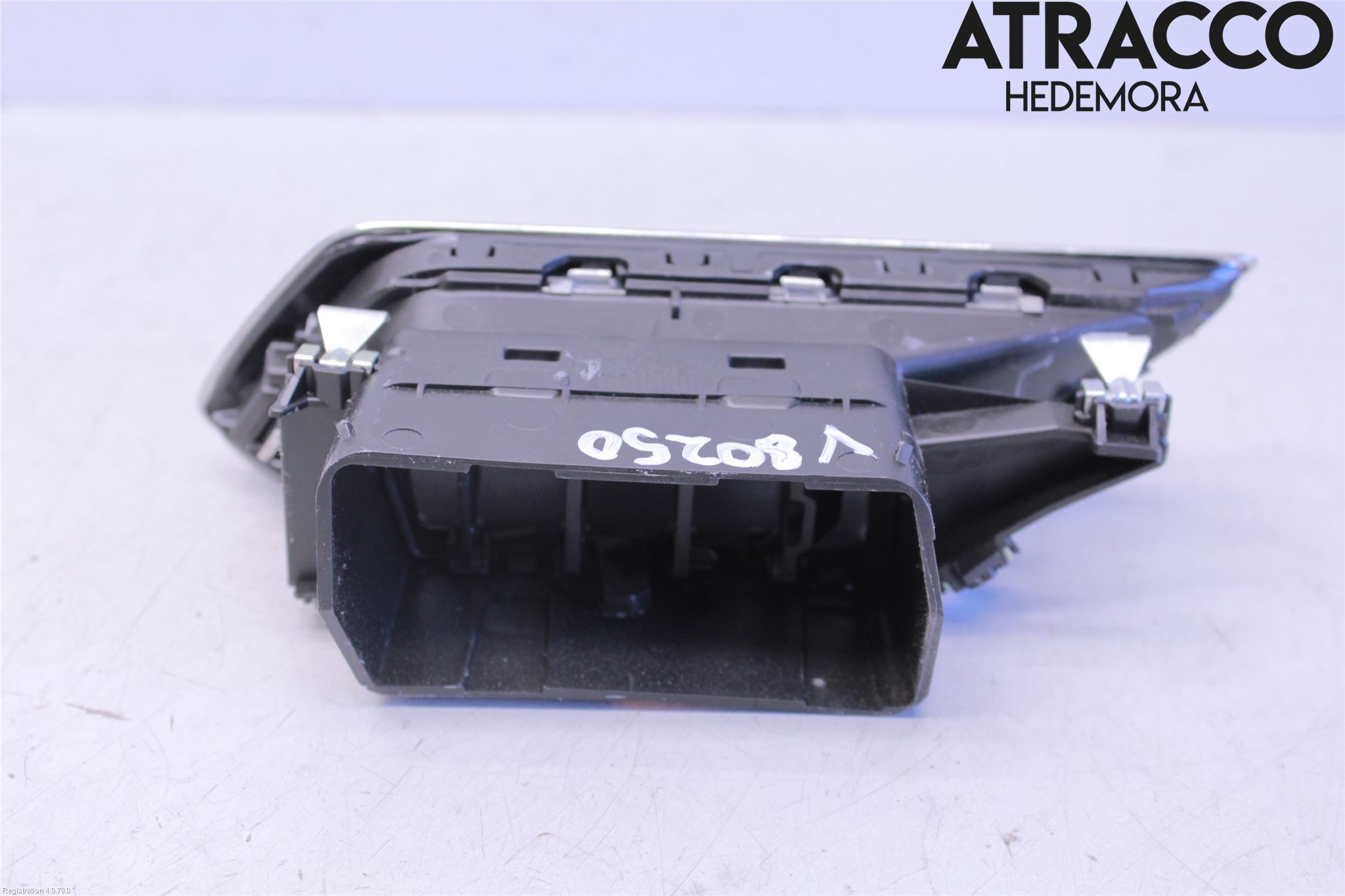 Peugeot 5008 17-24 Dashbord Kanal - Dyse