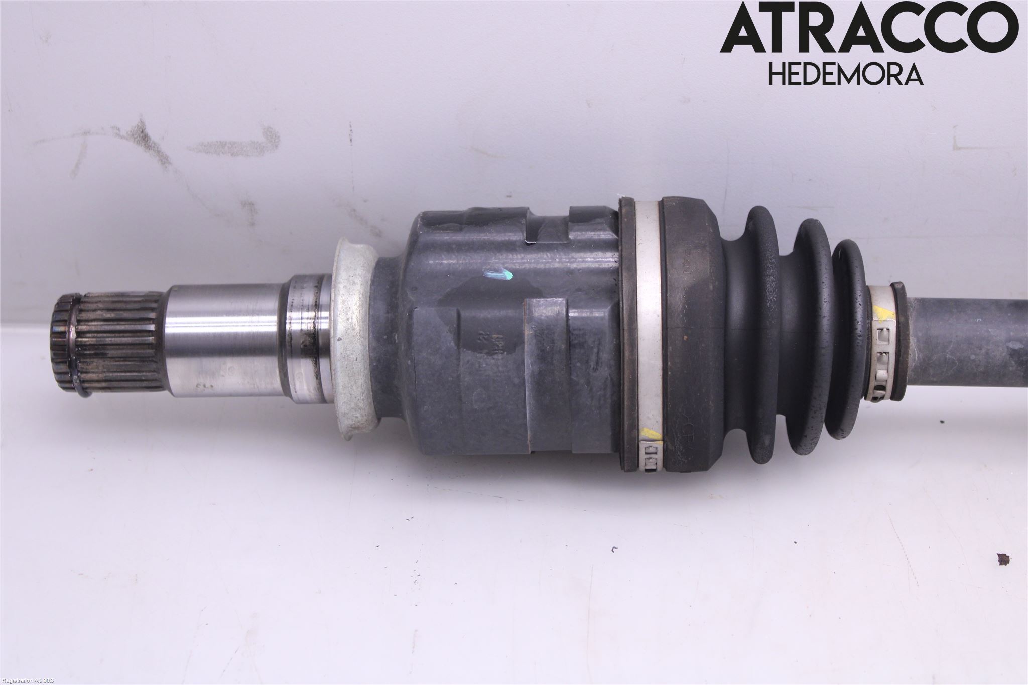 Toyota AURIS 13-19 Drivaksel Foran Kompl Høyre