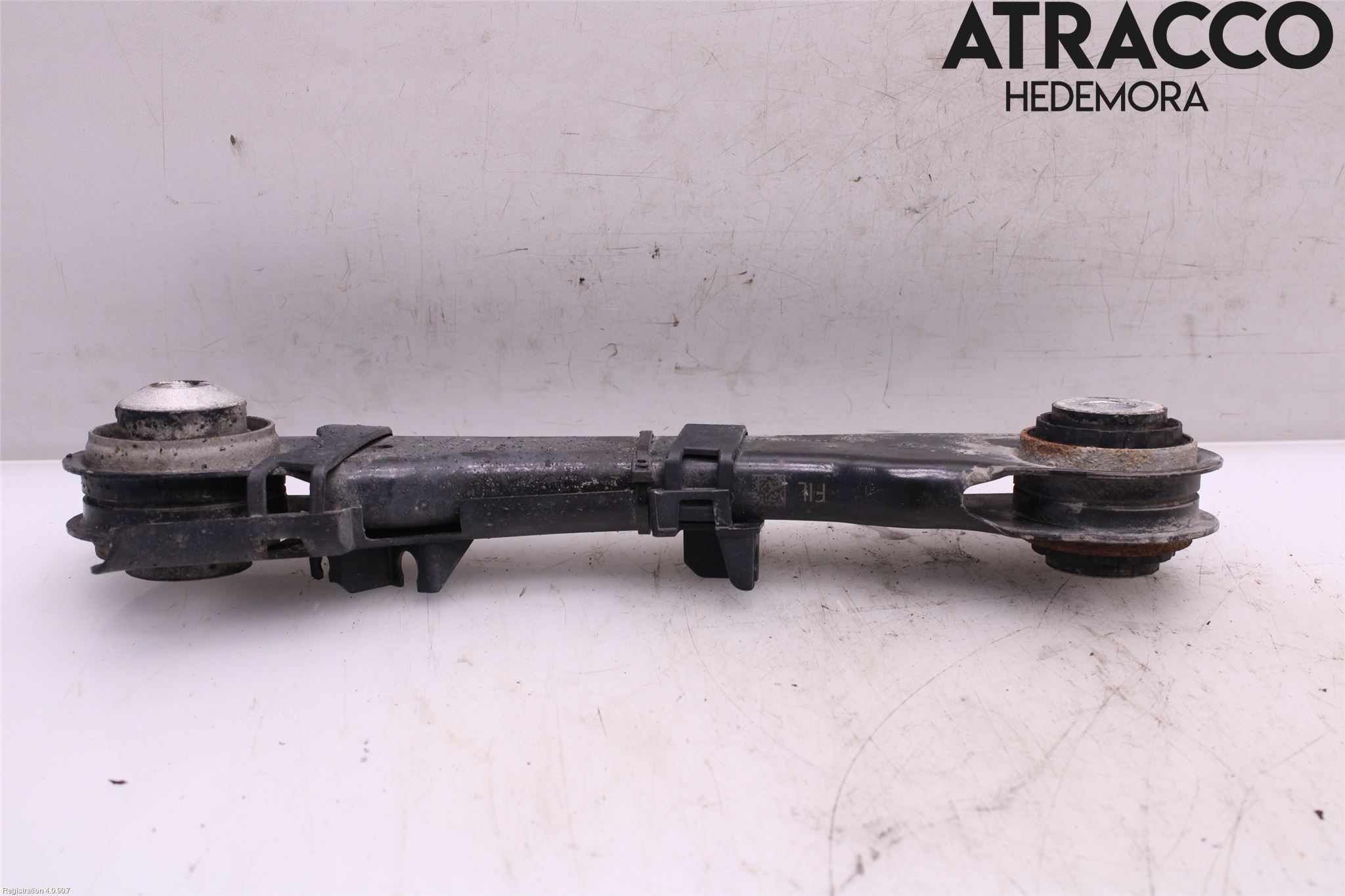BMW 5 G30/G31/F90 17-23 Bærearm Bak Venstre Øvre