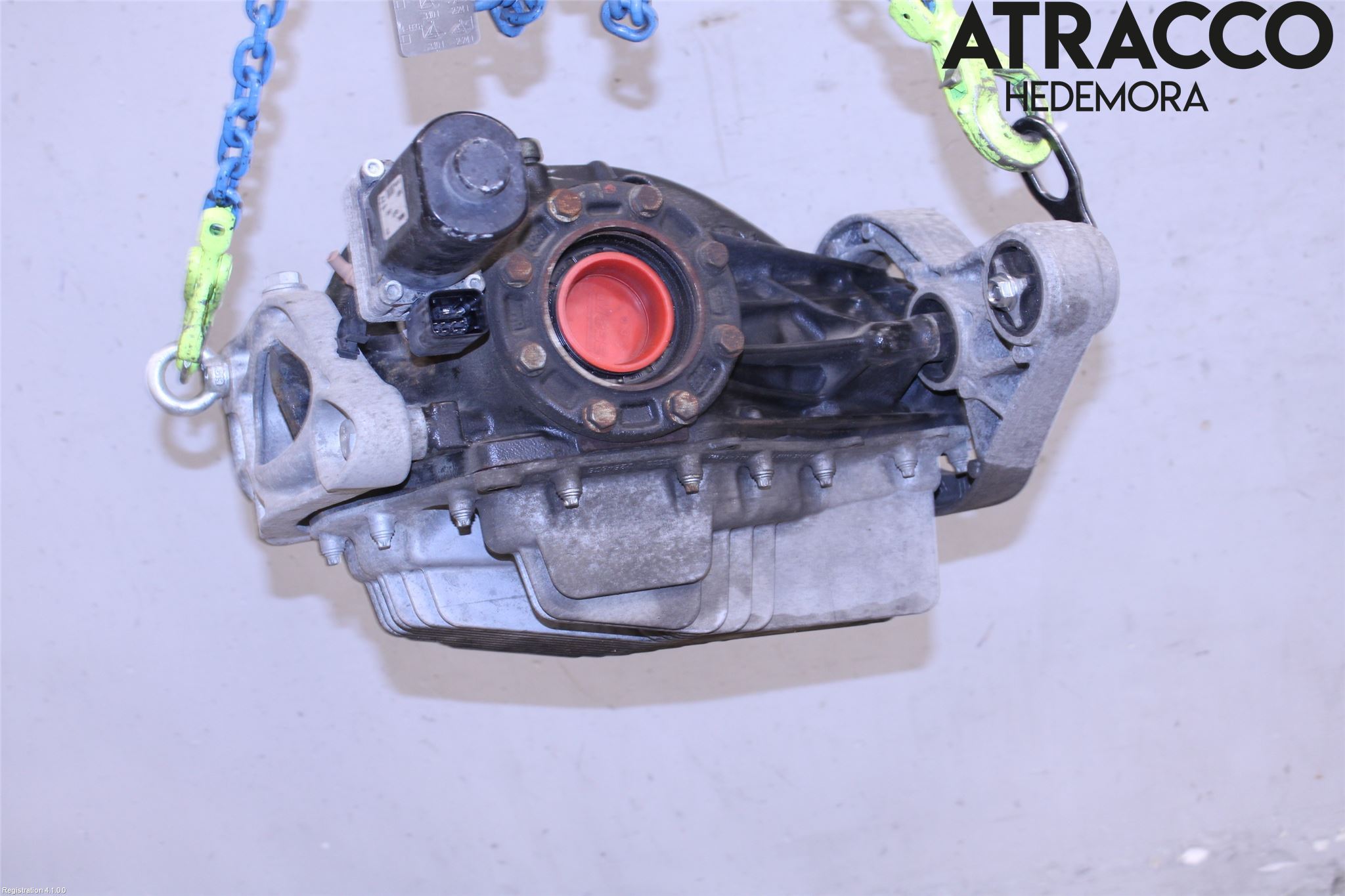 BMW 4 F32/F33/F82/F83 13-20 Bakaksel Kardang Bak -Diff