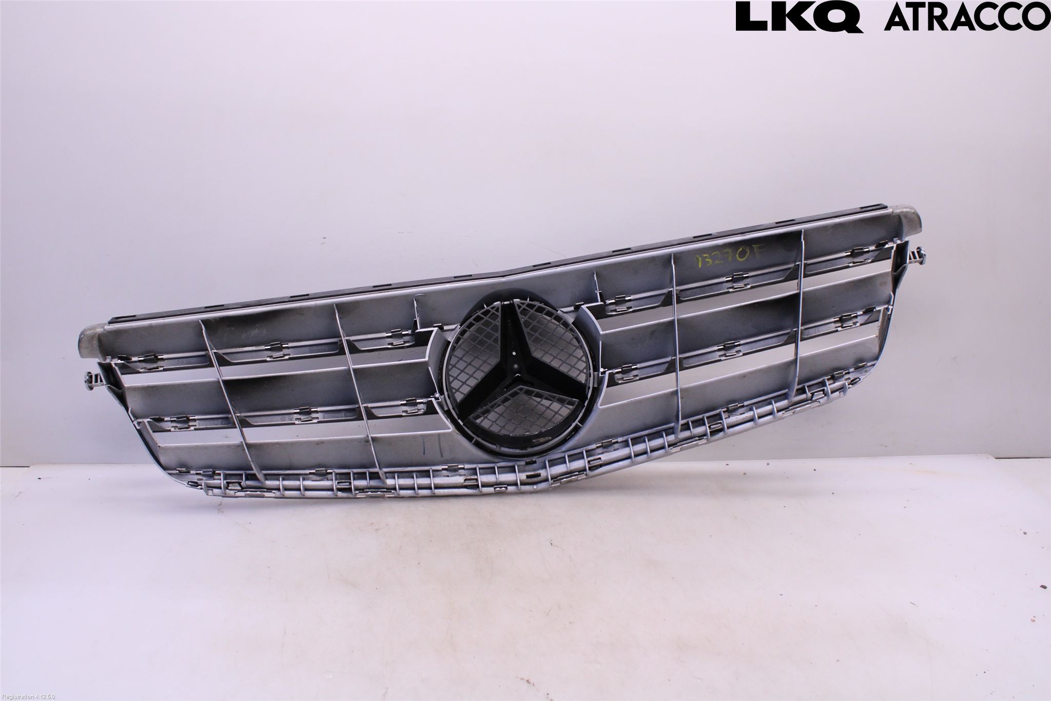 Mercedes-Benz MB C-KLASS (W204) 07-15 Grill Komplett