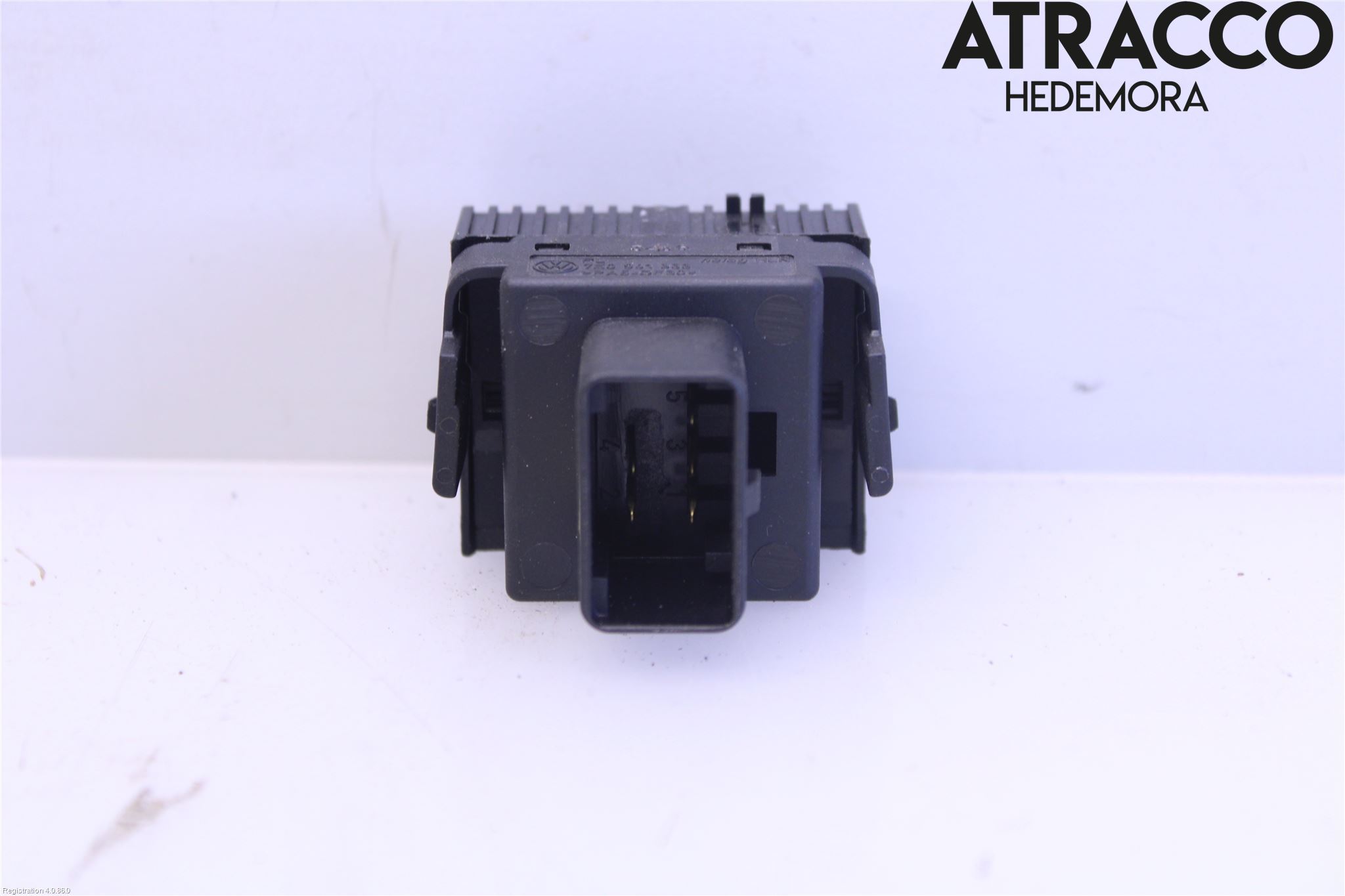 Volkswagen VW TRANSP/CARAVELLE (T5) 04-15 Bryter Hovedlys