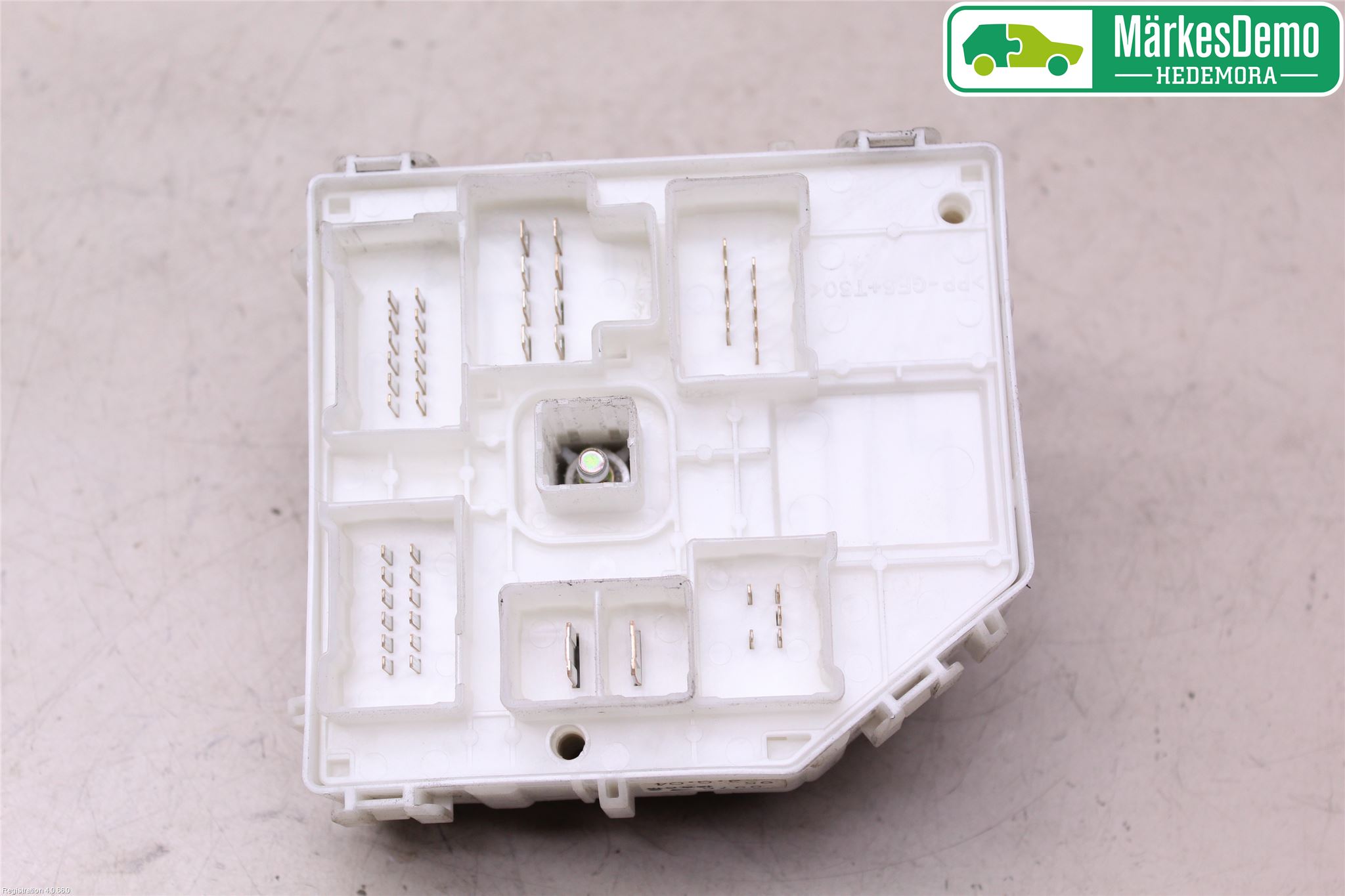 Toyota RAV 4 00-06 Sikringsboks - Elsentral