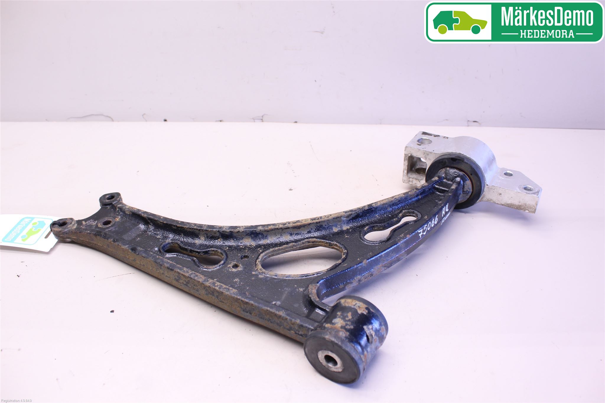 Seat LEON 06-12 Bærearm Foran Høyre Nedre