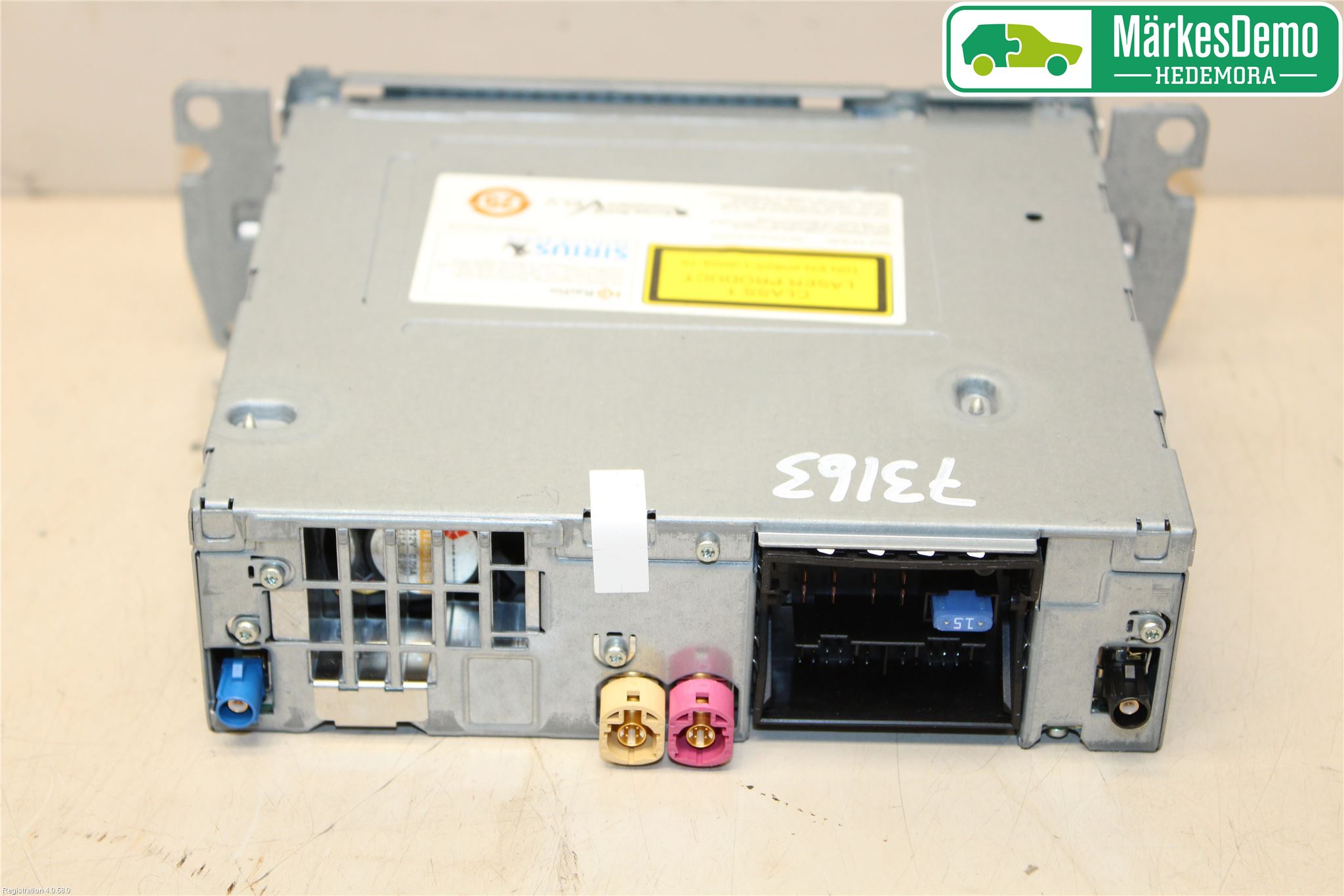 BMW 3 E90/91 SED/TOU 05-12 Stereo Radio Med Cd