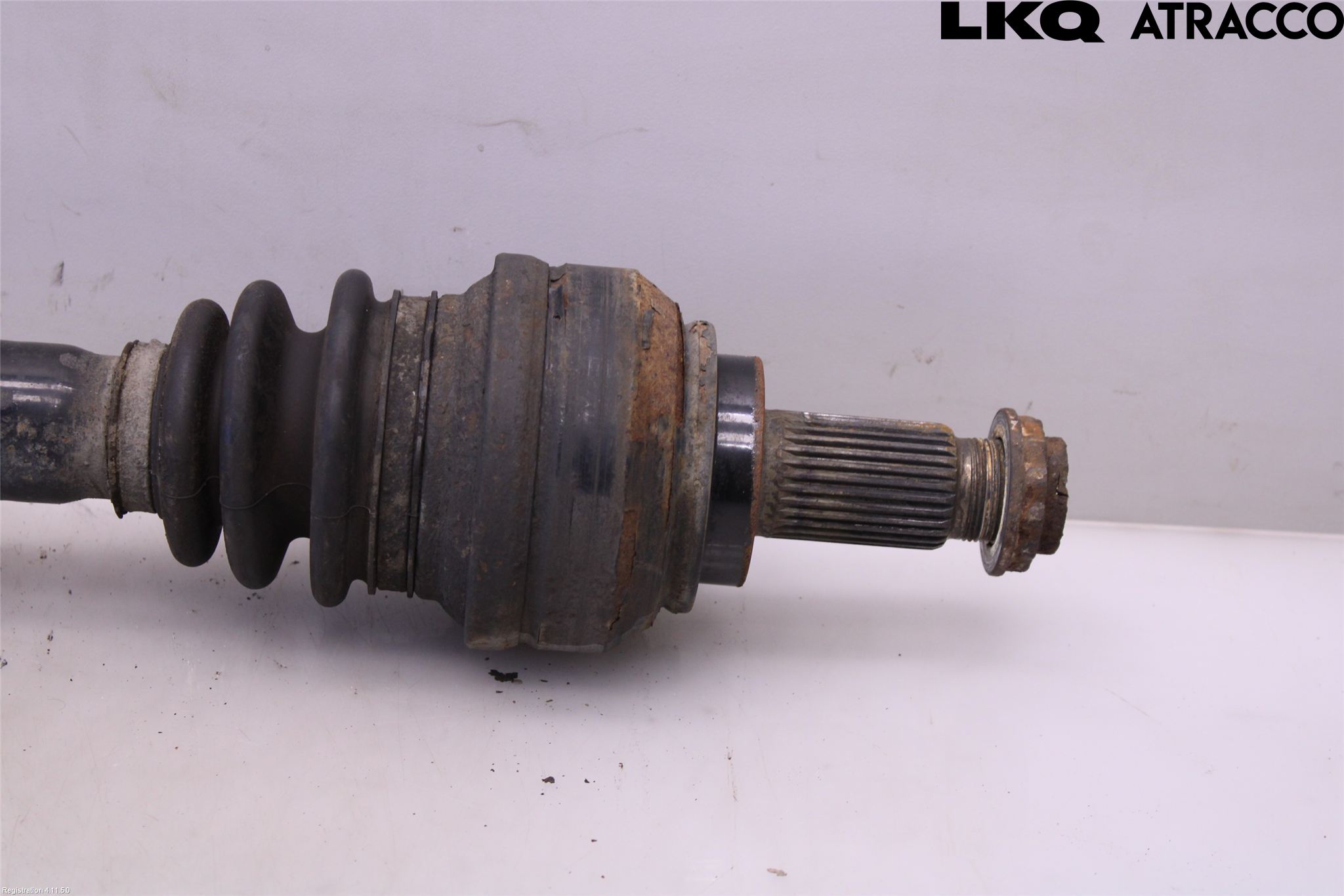 BMW 3 F30/F31/F80 12-19 Drivaksel Bak Kompl Venstre