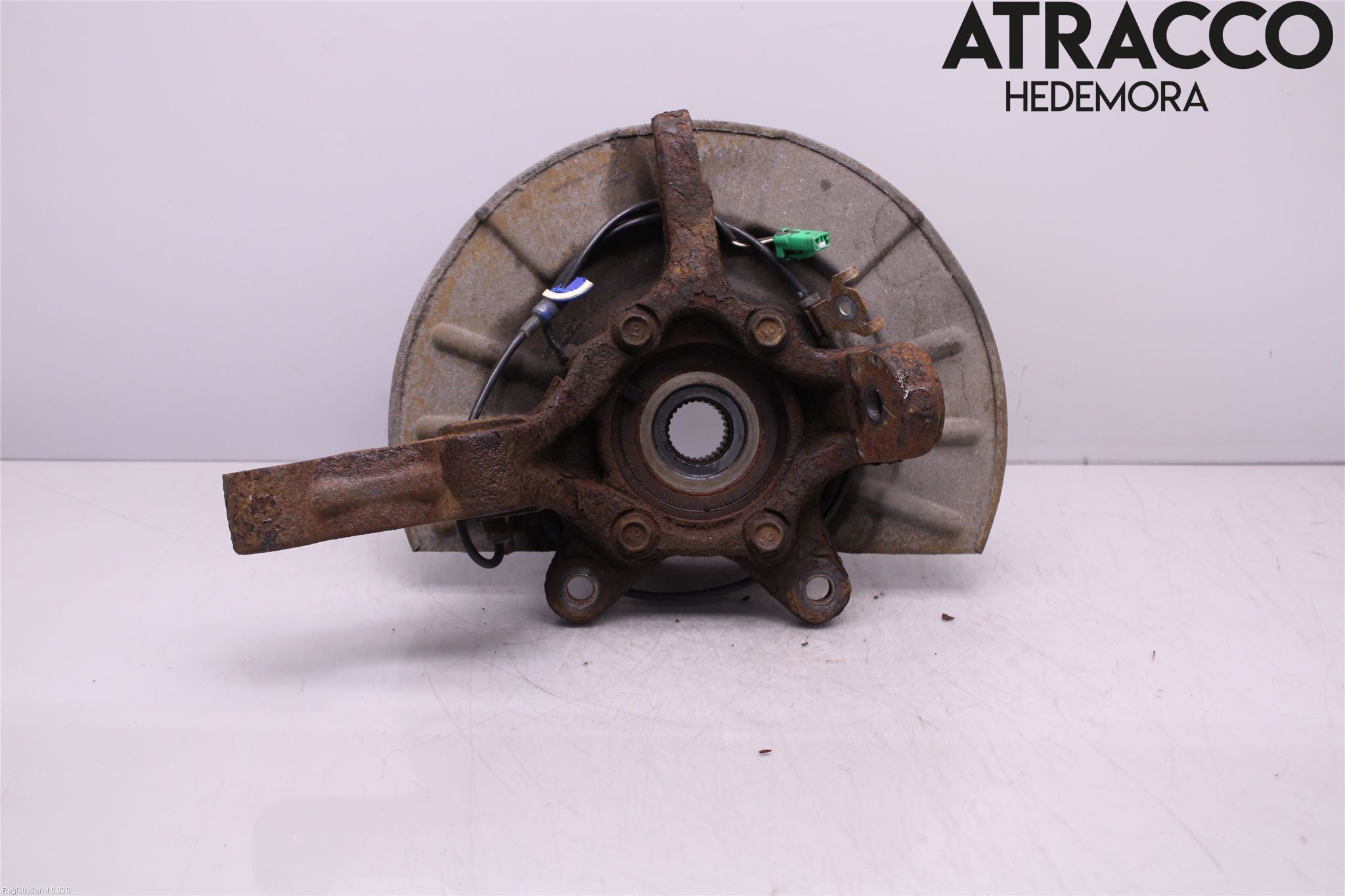 Suzuki GRAND VITARA II 06-14 Spindel Vf