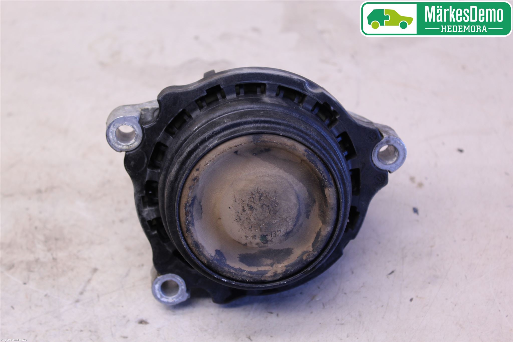 BMW 3 F30/F31/F80 12-19 Motor Feste Gummi