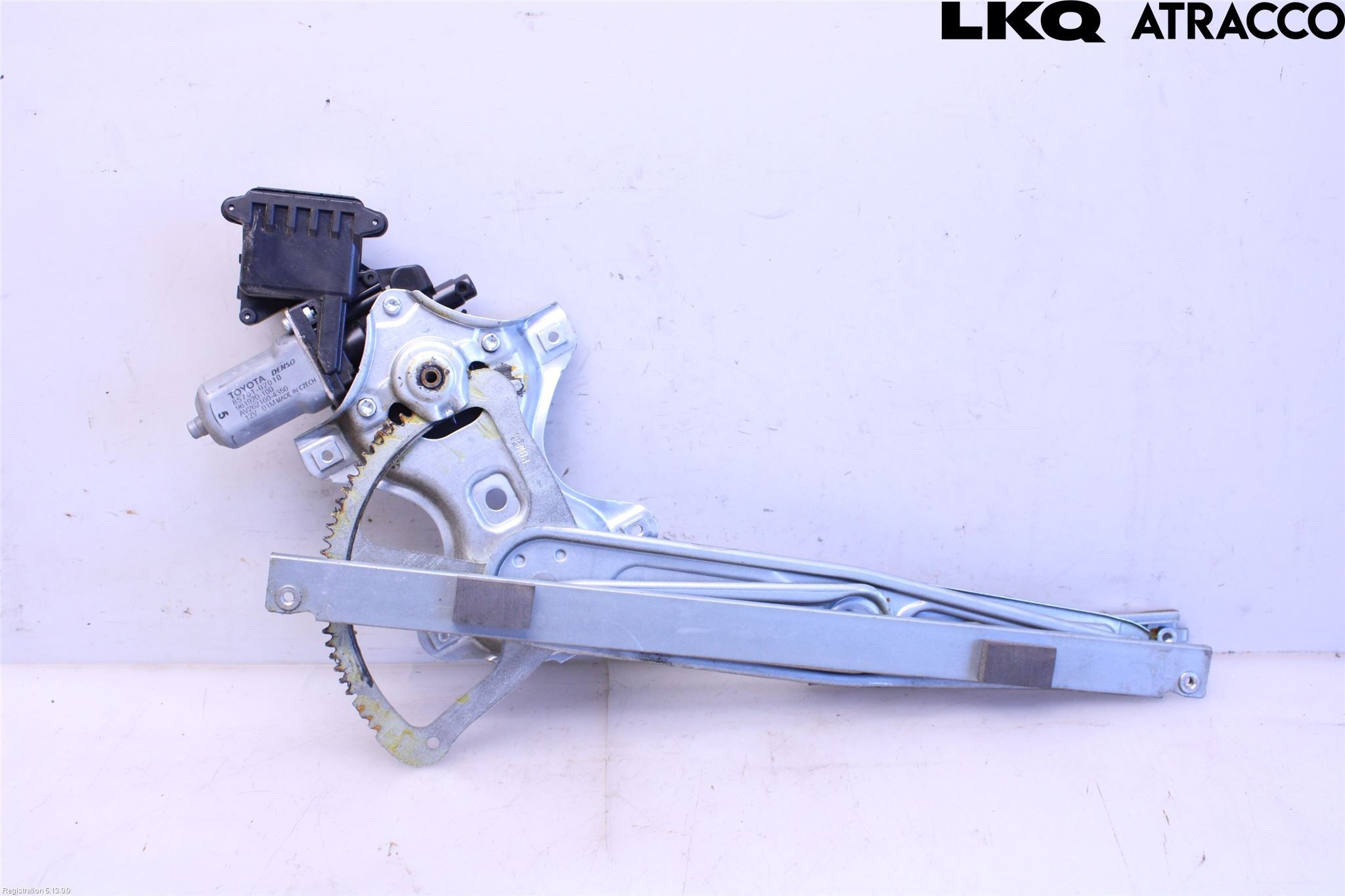 Toyota AURIS 10-12 Vindusheis El Komp